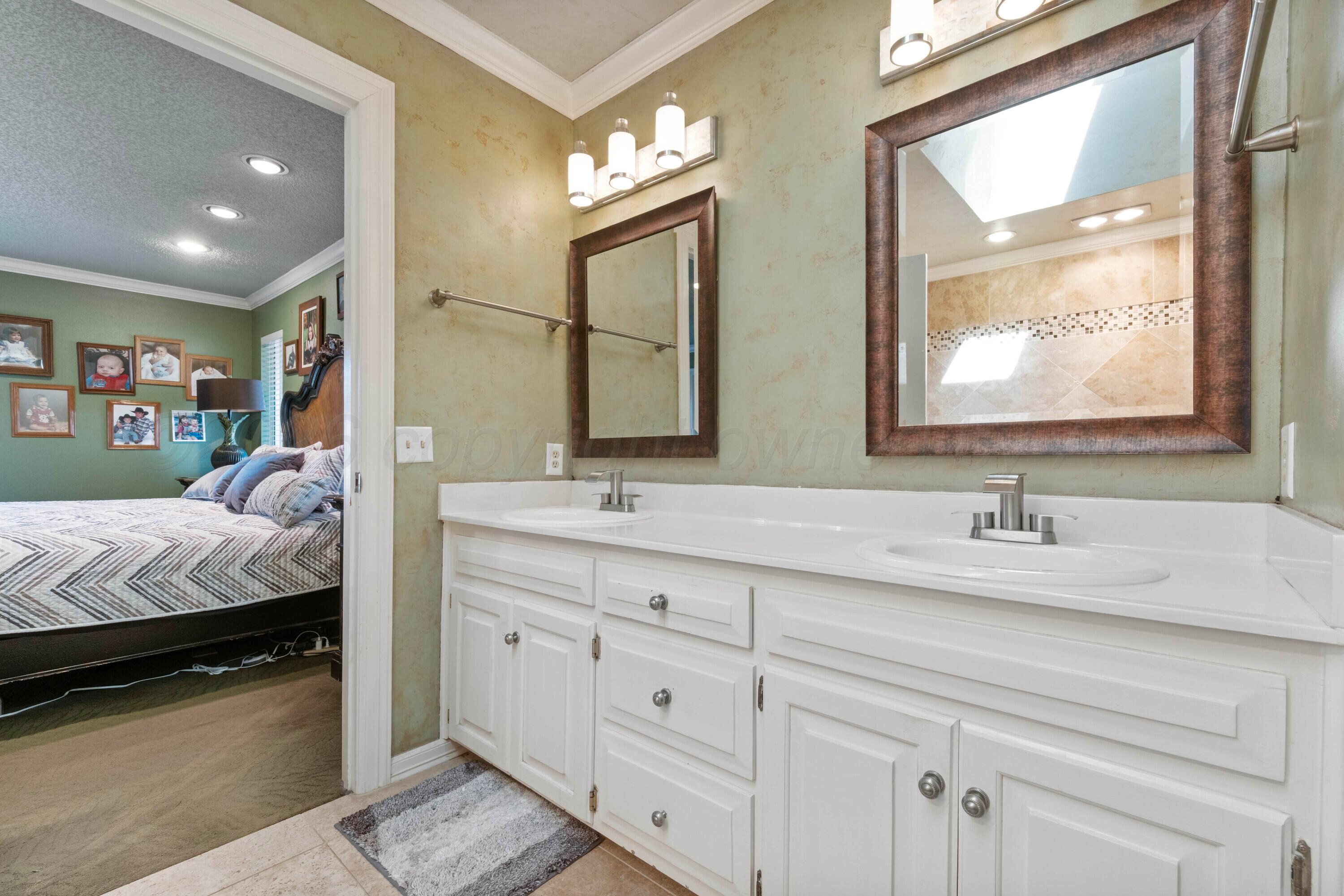 1305 S Ponderosa Property Photo 32