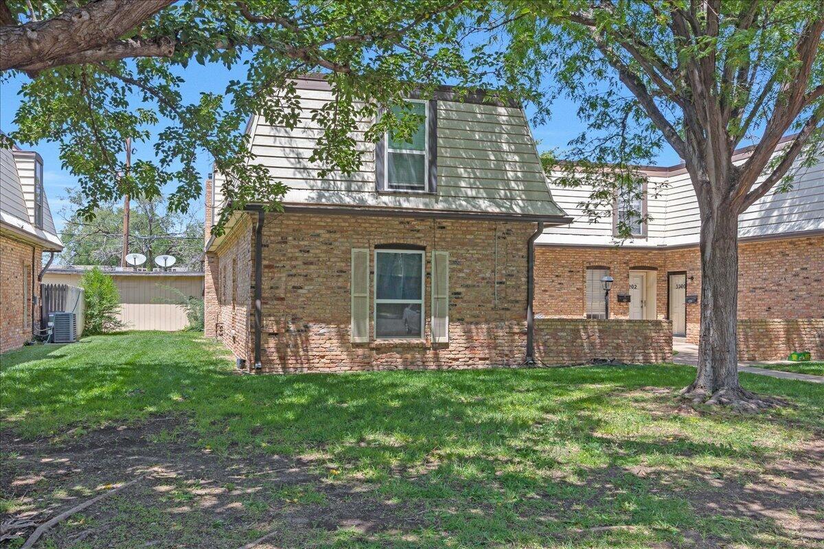 3206 Villa Place Property Photo 1