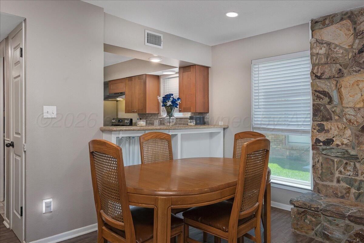 3206 Villa Place Property Photo 7