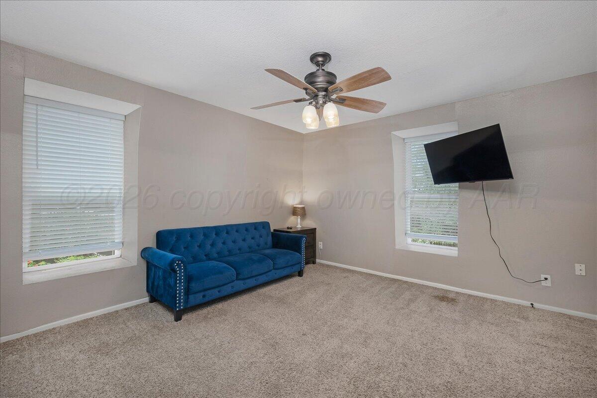 3206 Villa Place Property Photo 11
