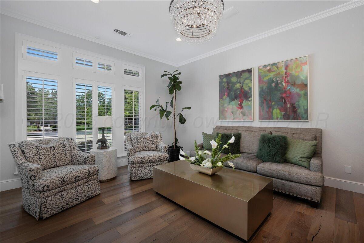 7608 Norwood Drive Property Photo 8