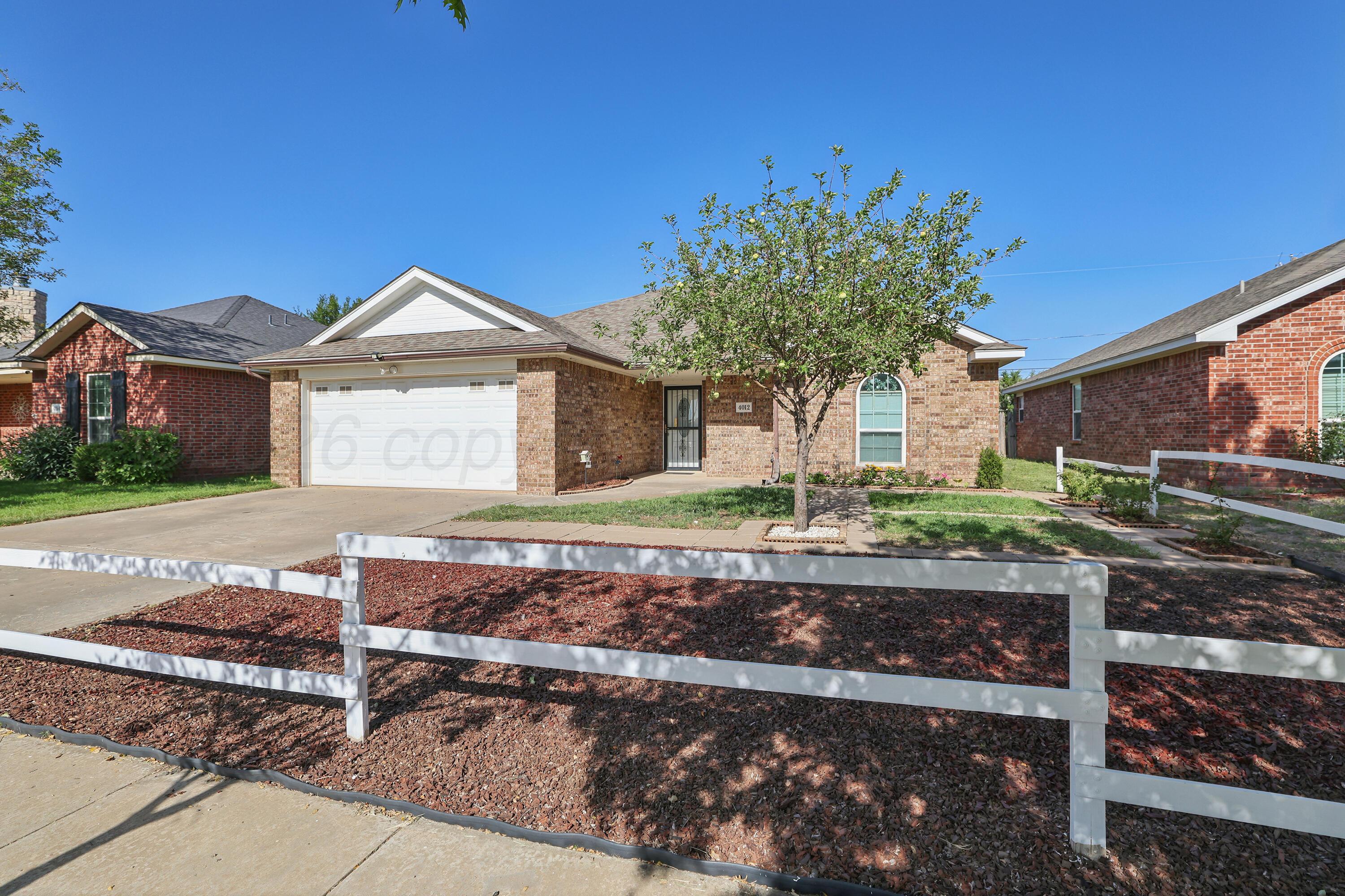 4012 Pine Street Property Photo 1