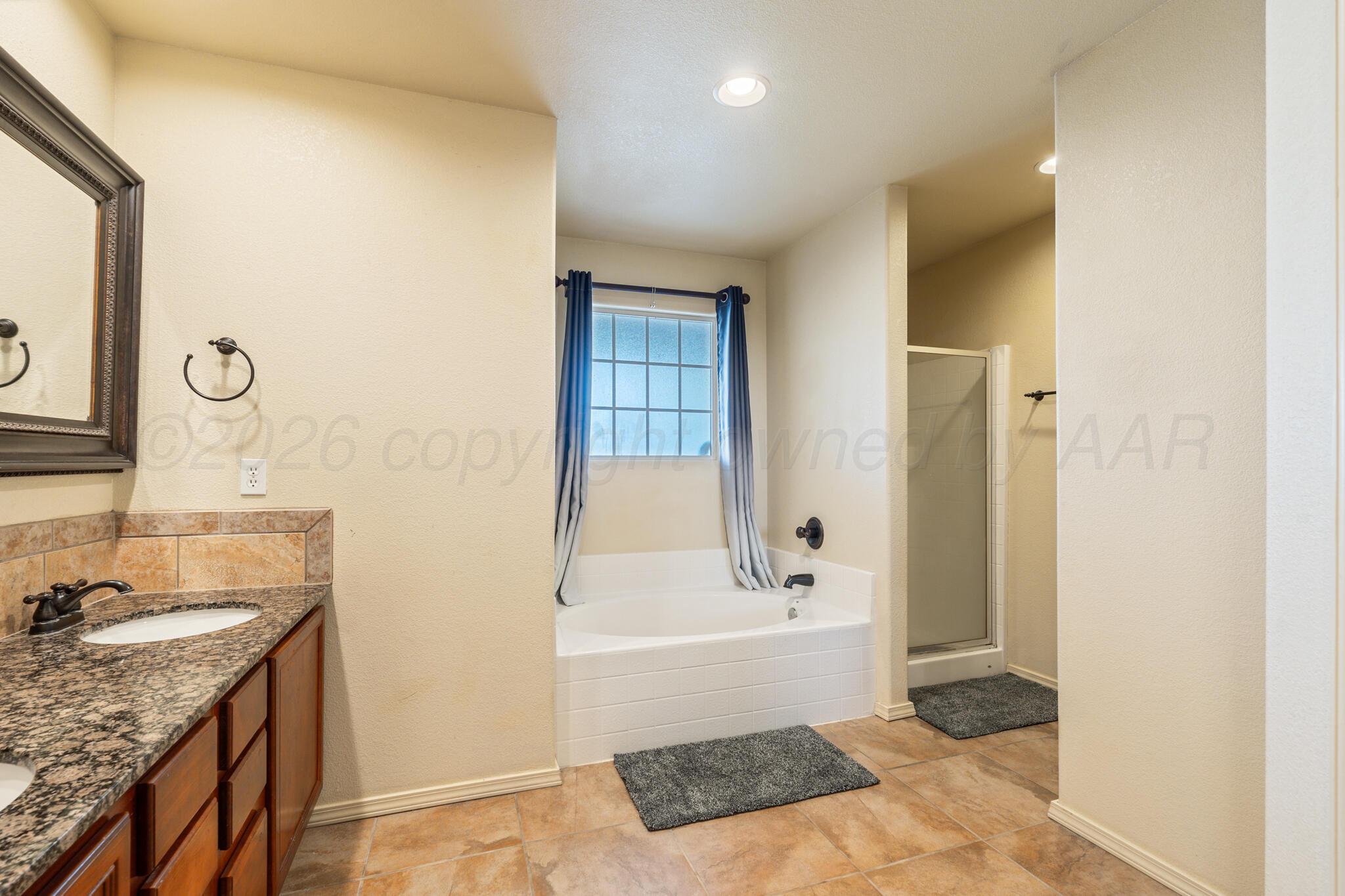 8302 Vail Drive Property Photo 10