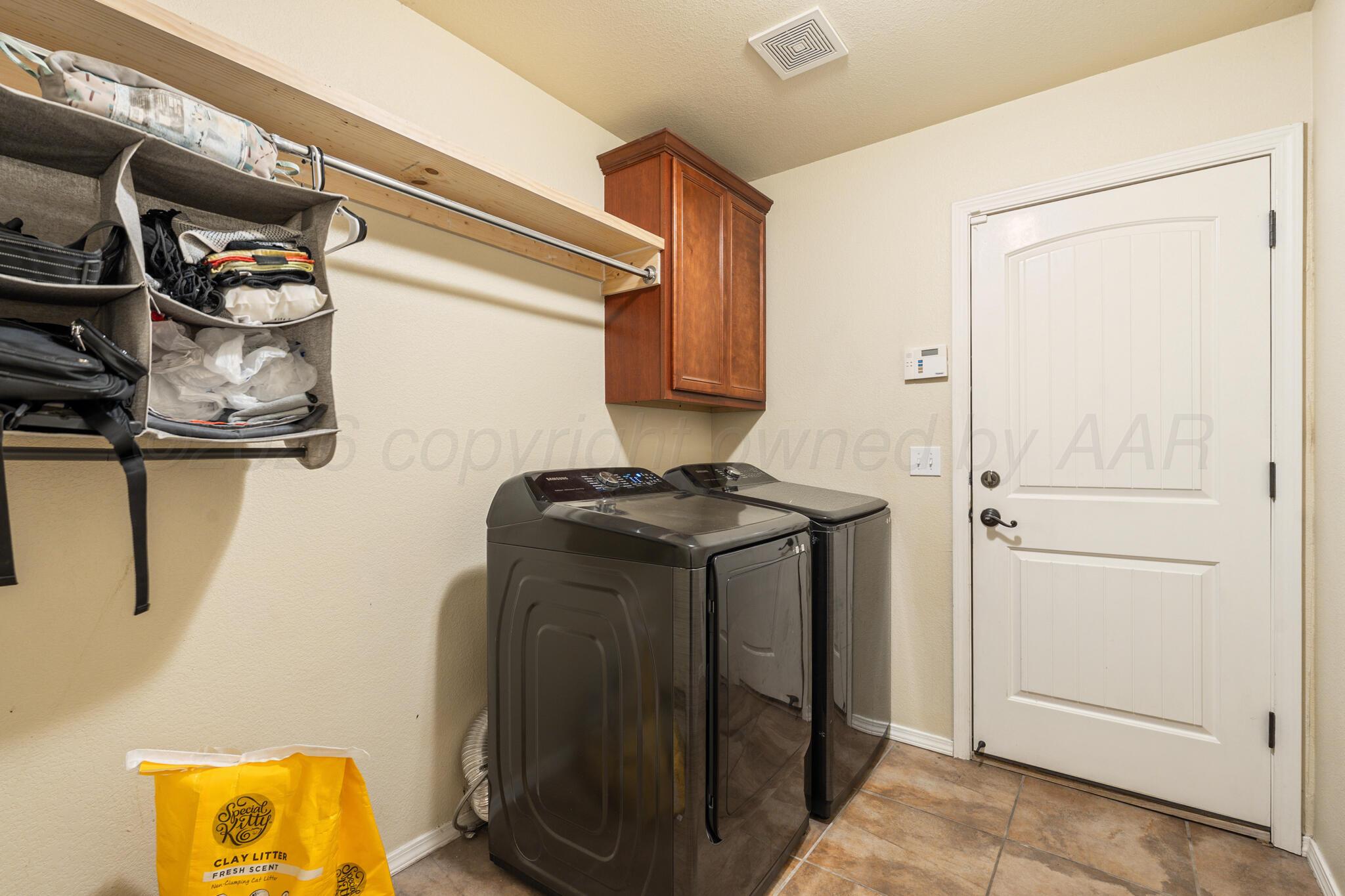 8302 Vail Drive Property Photo 16