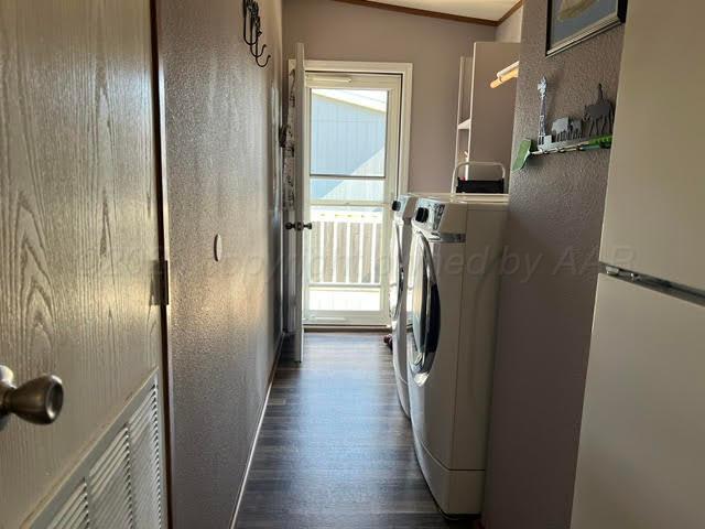 406 N Elm Street Property Photo 14