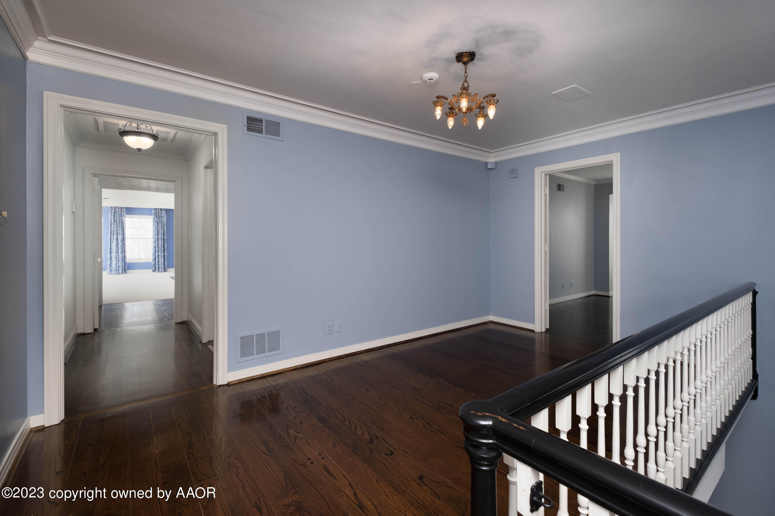2802 S Hughes Street Property Photo 19