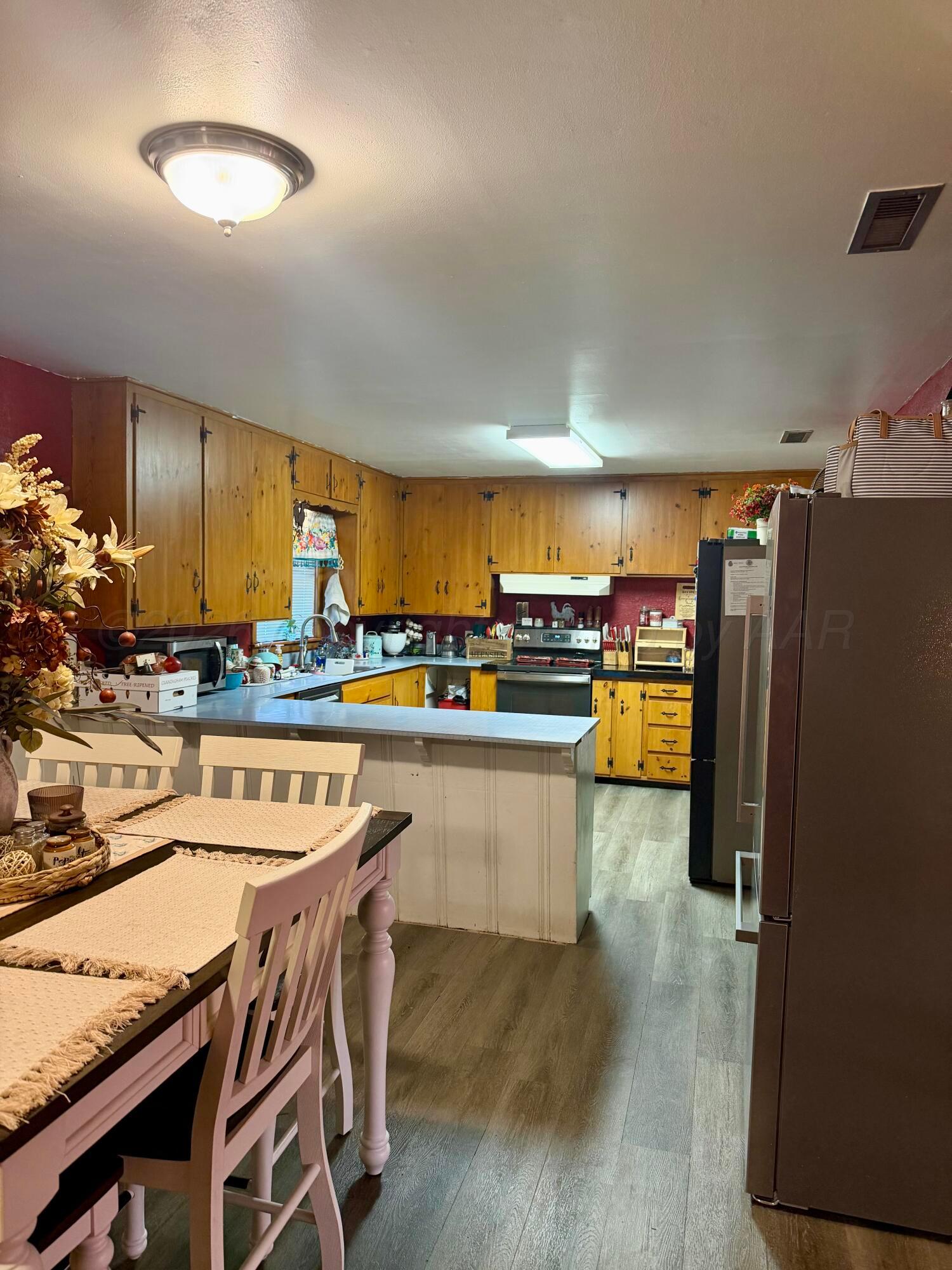 229 Garrett Street Property Photo 7