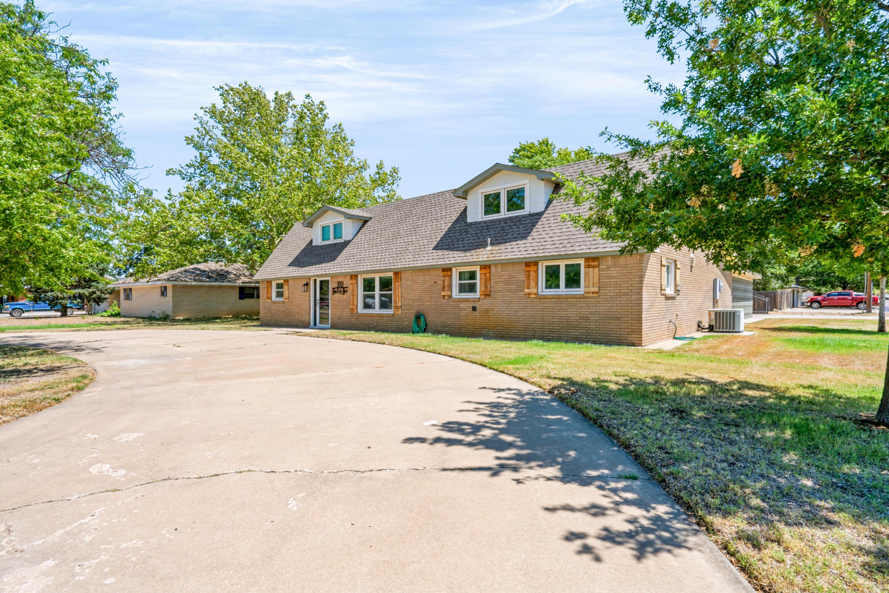 200 Bailey Avenue Property Photo 1