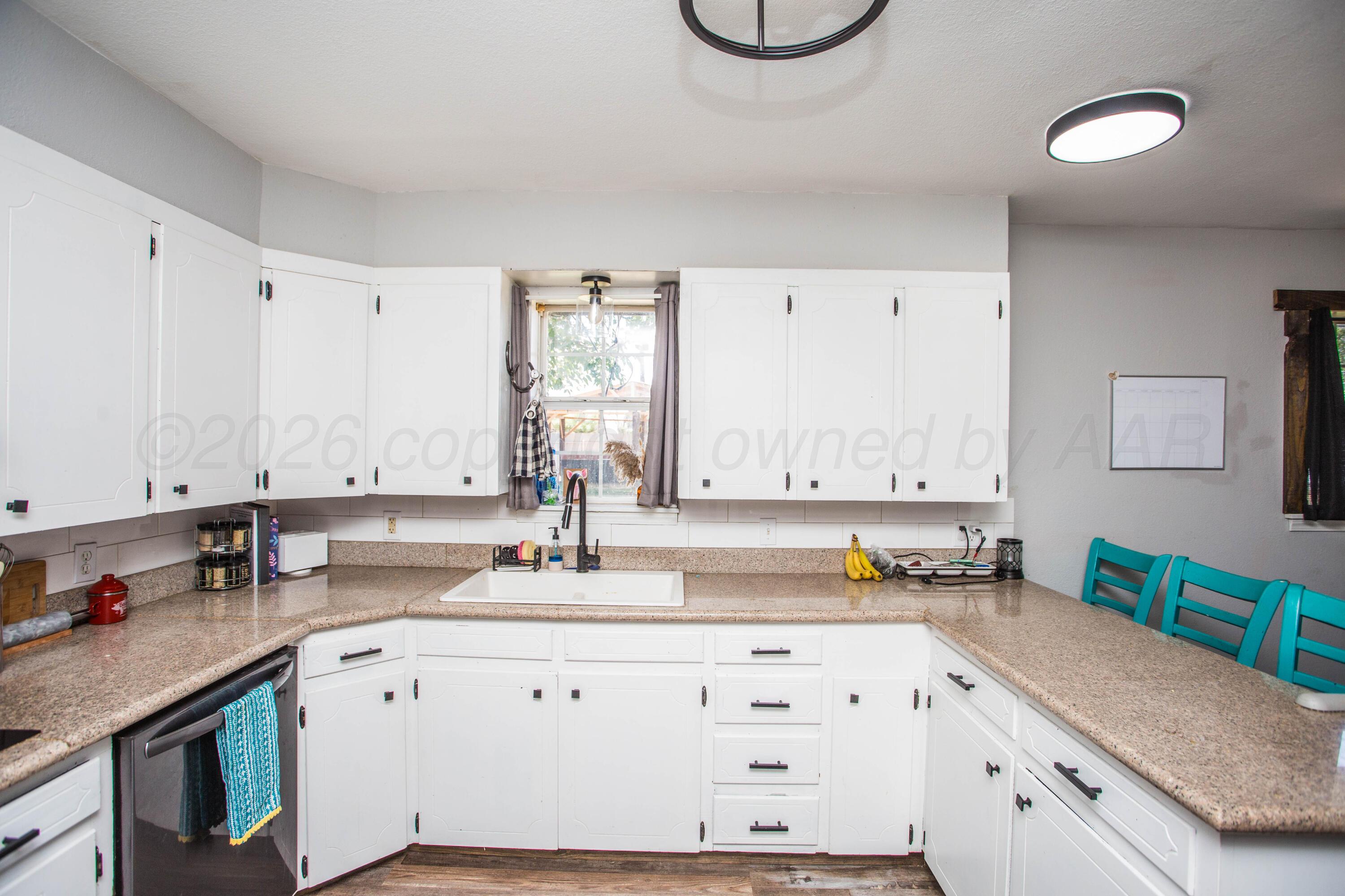 1005 N Dallas Avenue Property Photo 15