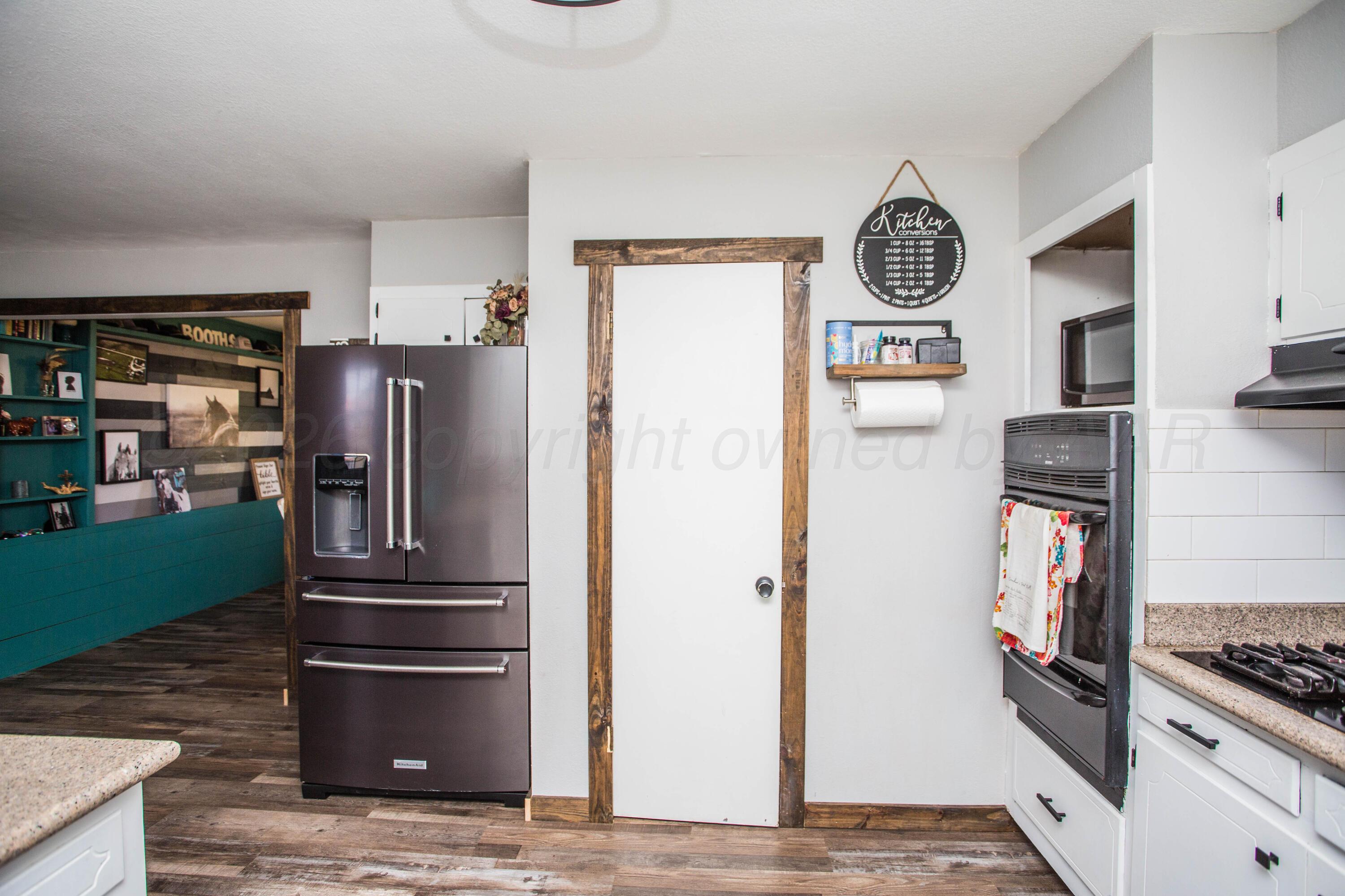 1005 N Dallas Avenue Property Photo 16