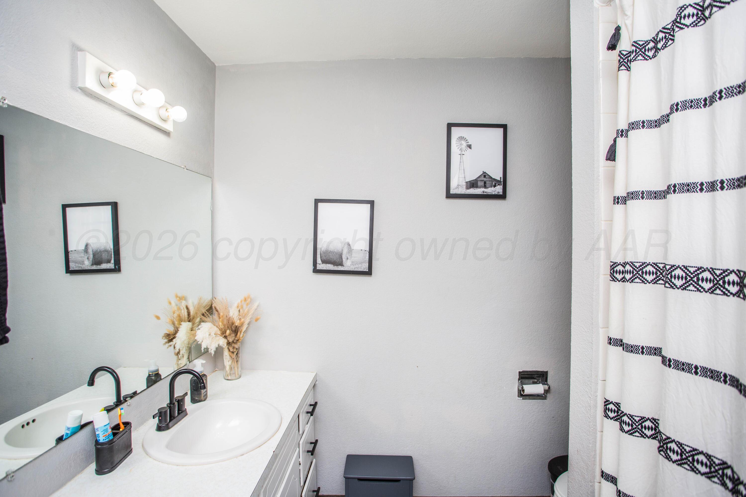 1005 N Dallas Avenue Property Photo 23