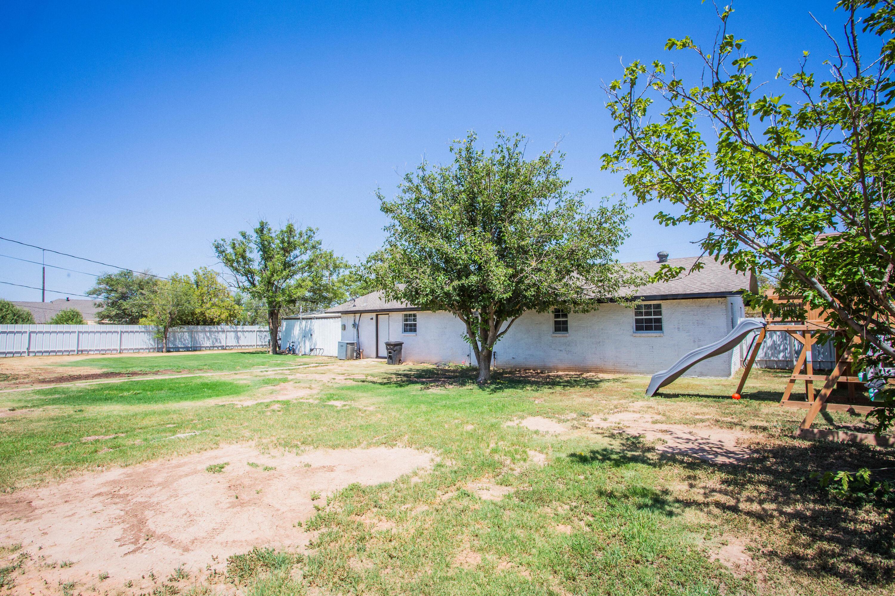 1005 N Dallas Avenue Property Photo 45