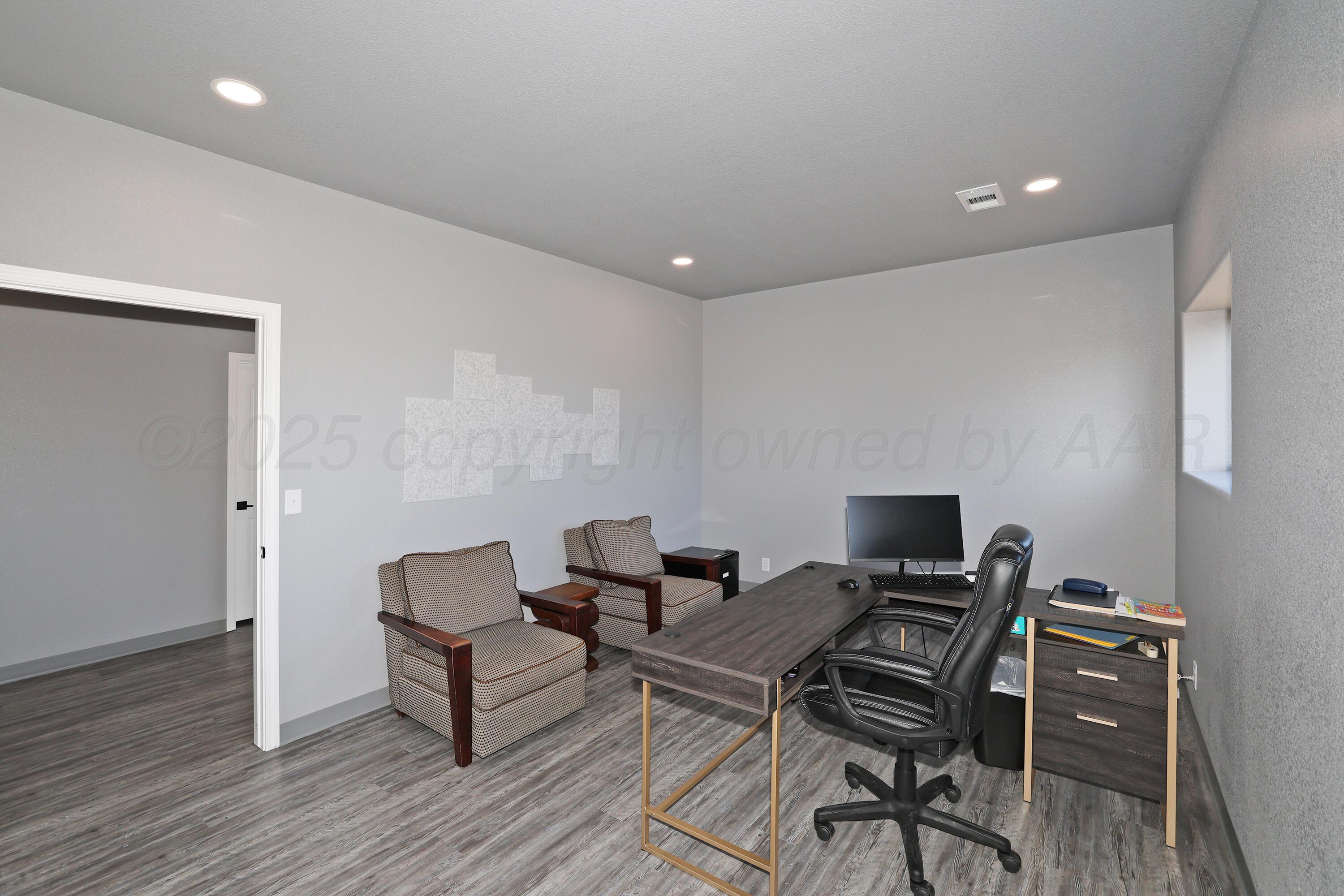 7633 Jackelope Trail Property Photo 11