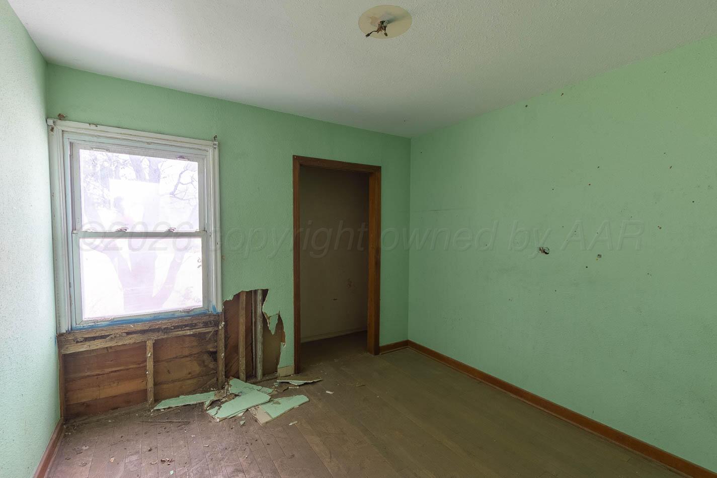 509 Yucca Drive Property Photo 3