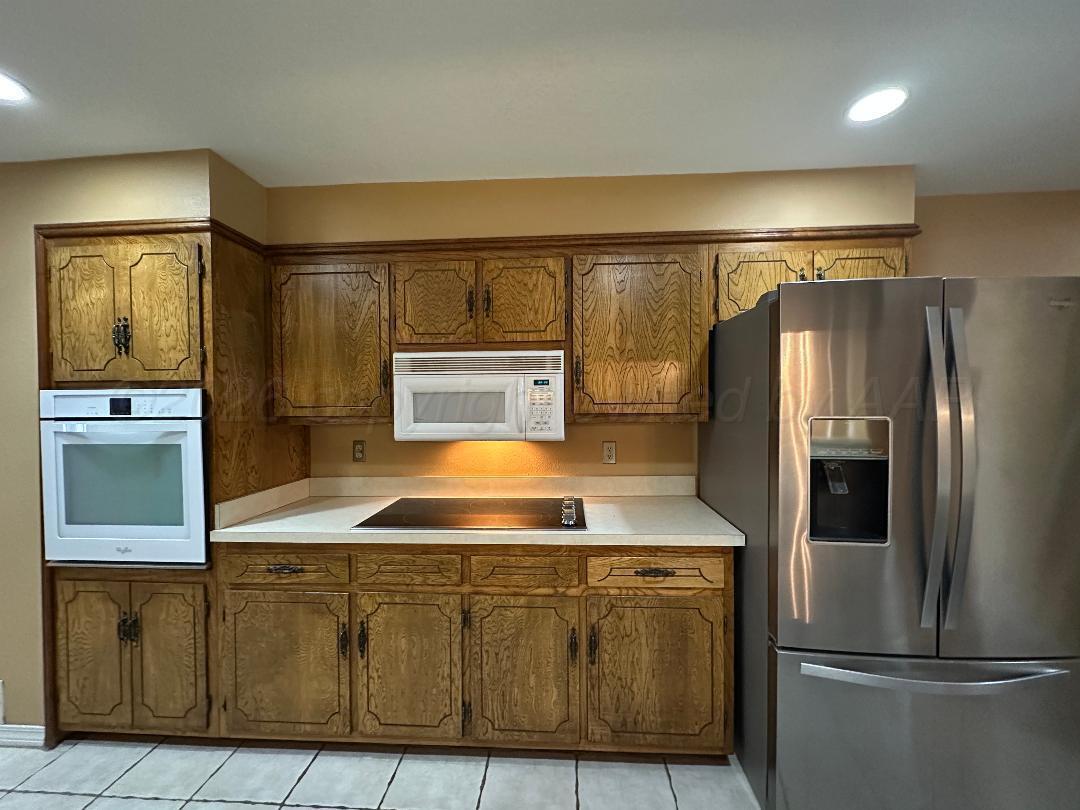 105 Bellaire Avenue Property Photo 8