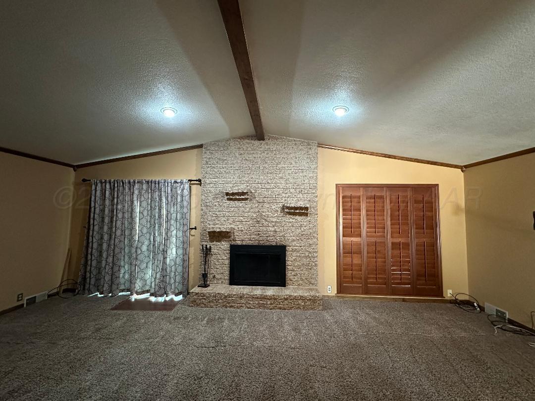 105 Bellaire Avenue Property Photo 12