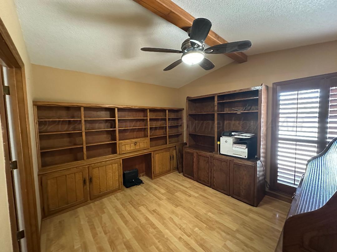 105 Bellaire Avenue Property Photo 14