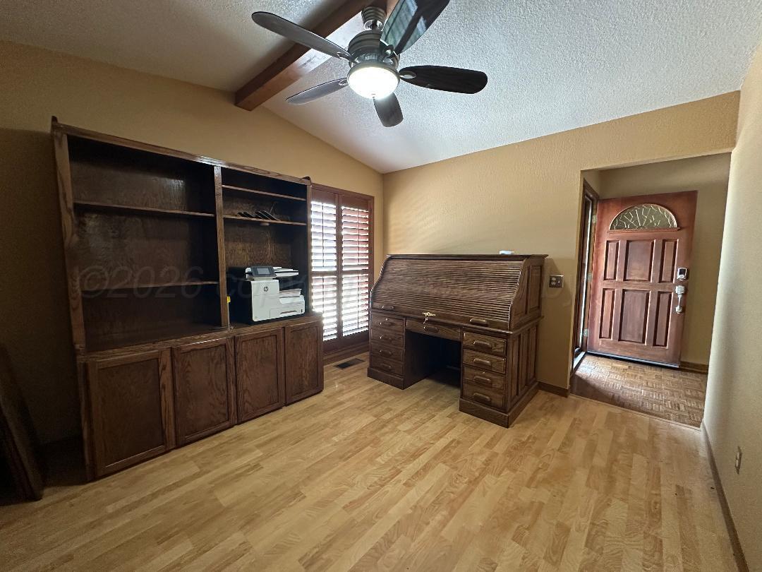 105 Bellaire Avenue Property Photo 15