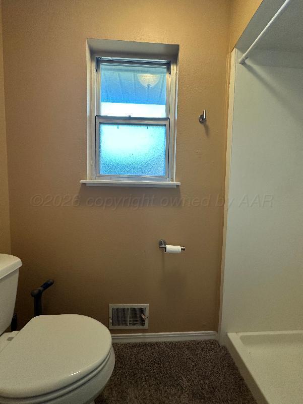 105 Bellaire Avenue Property Photo 17