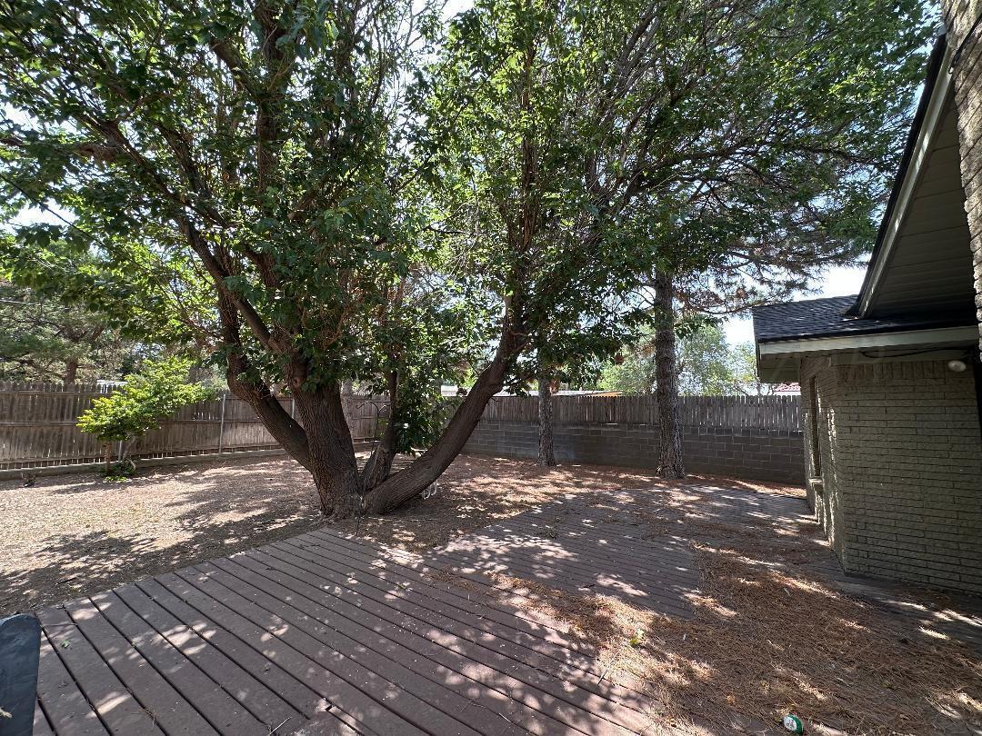 105 Bellaire Avenue Property Photo 26