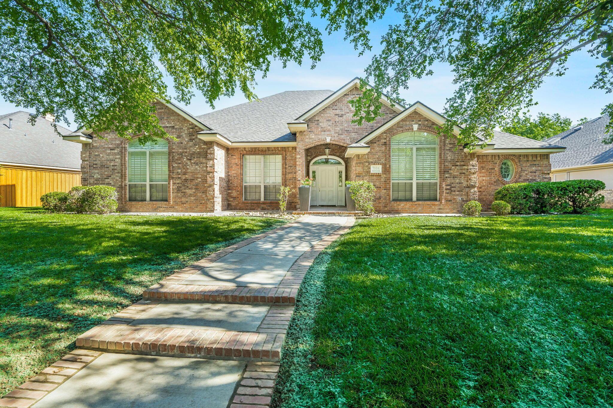 7604 BAYSWATER Road Property Photo 1