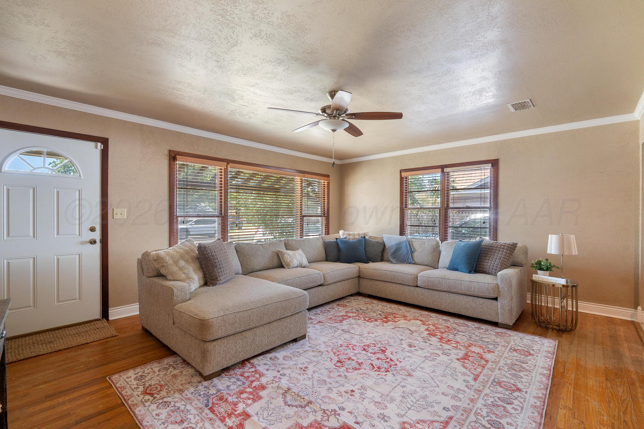 1103 Buena Vista Property Photo 6