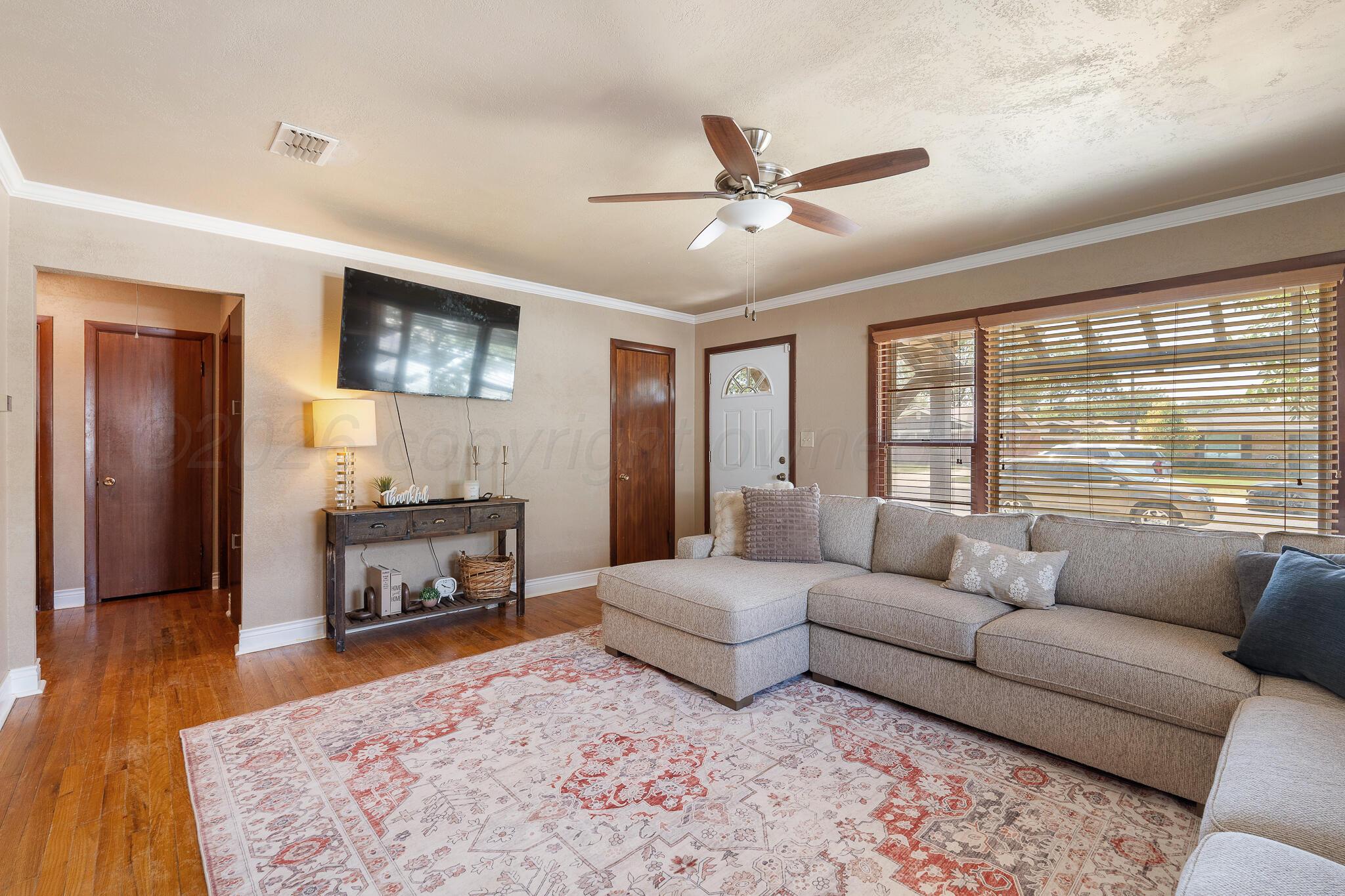 1103 Buena Vista Property Photo 7