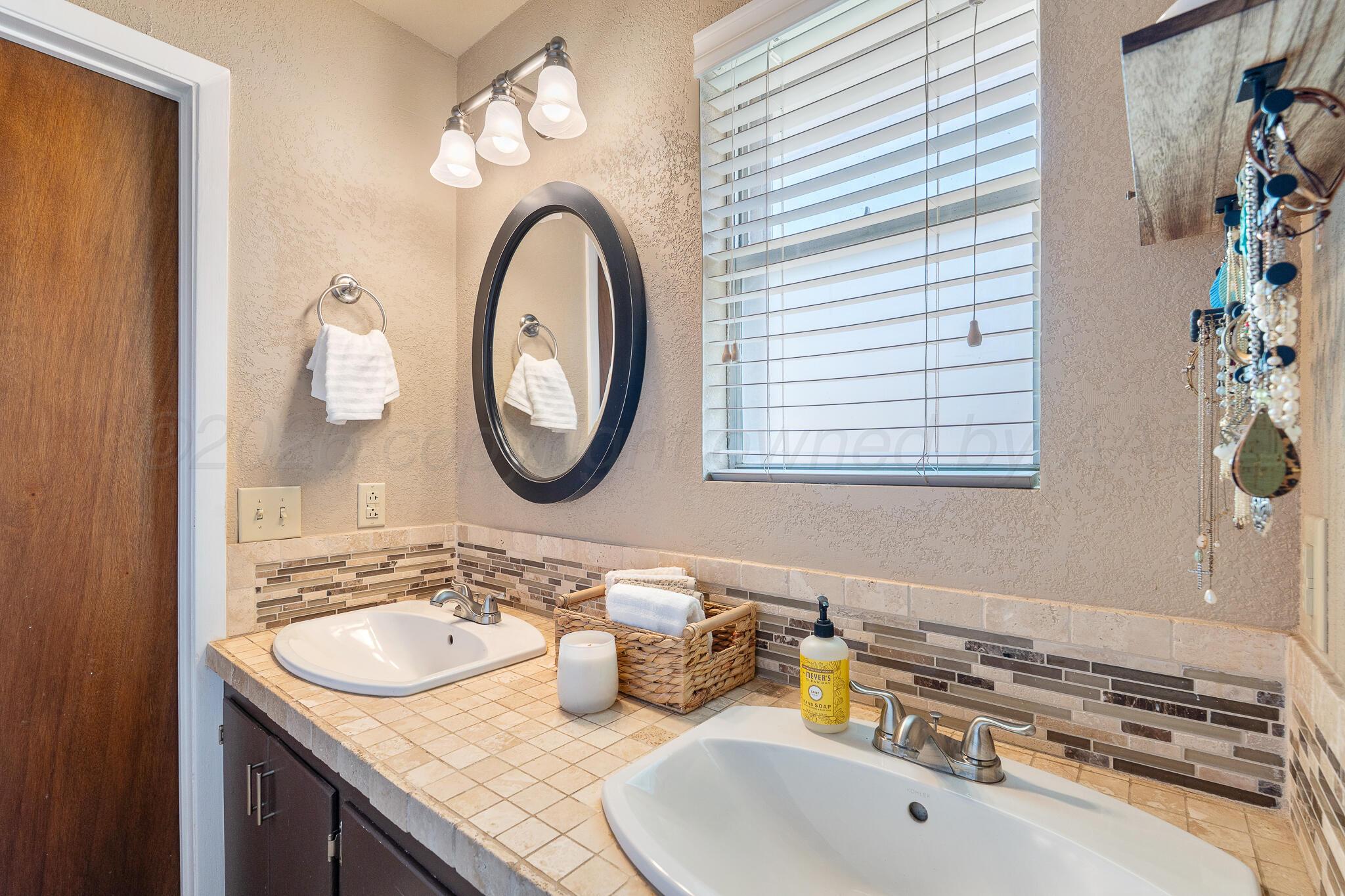 1103 Buena Vista Property Photo 27
