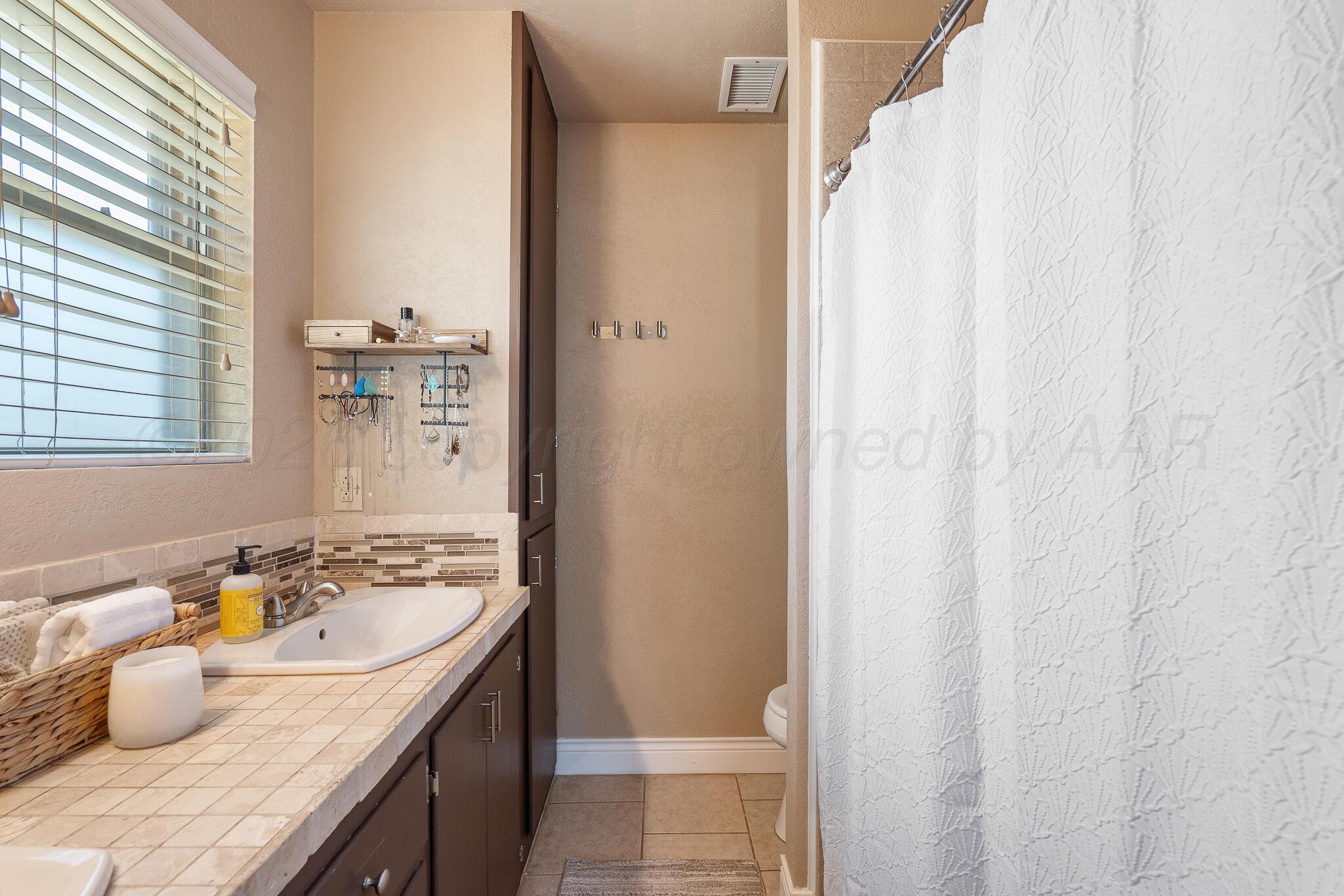 1103 Buena Vista Property Photo 28
