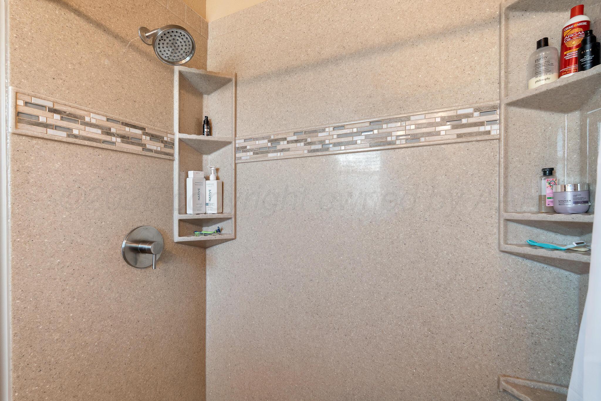 1103 Buena Vista Property Photo 29