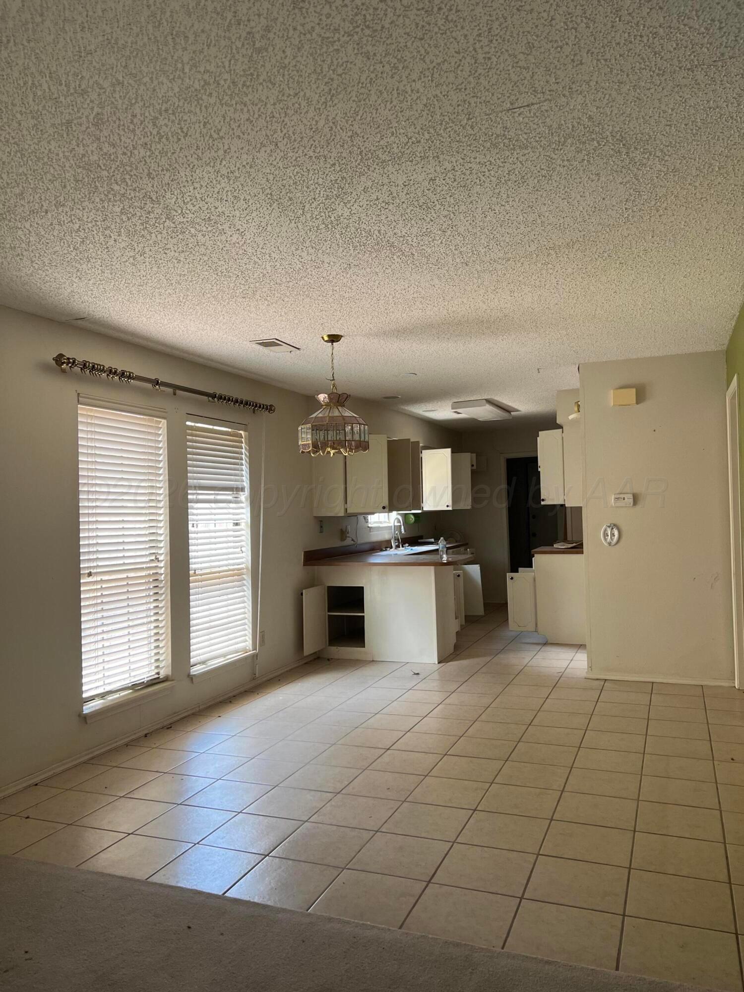 3118 Sw 28th Avenue Property Photo 4