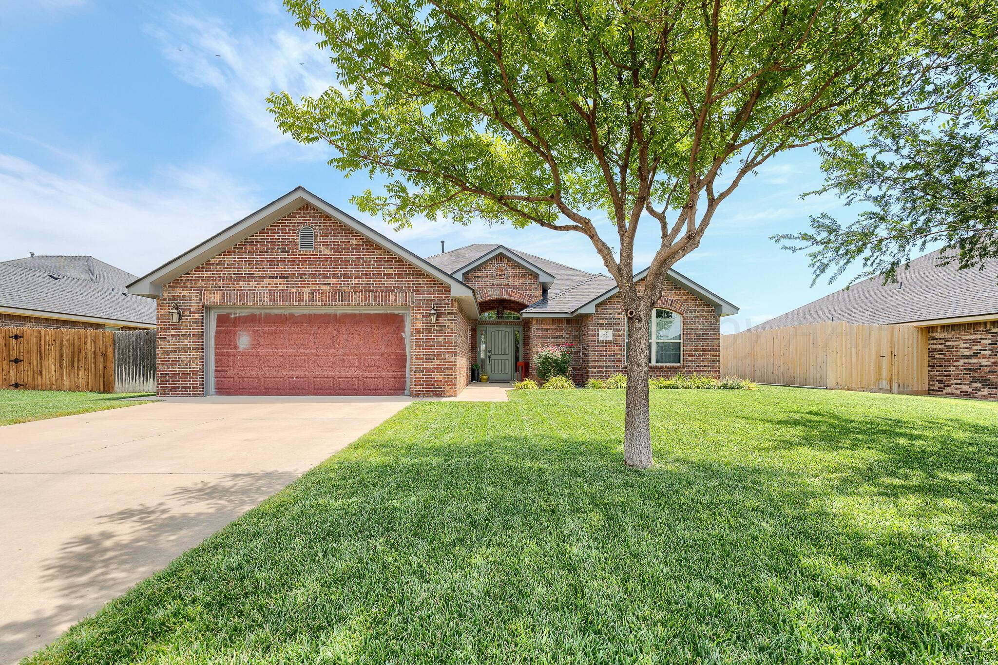 7 Macy Lane Property Photo 1