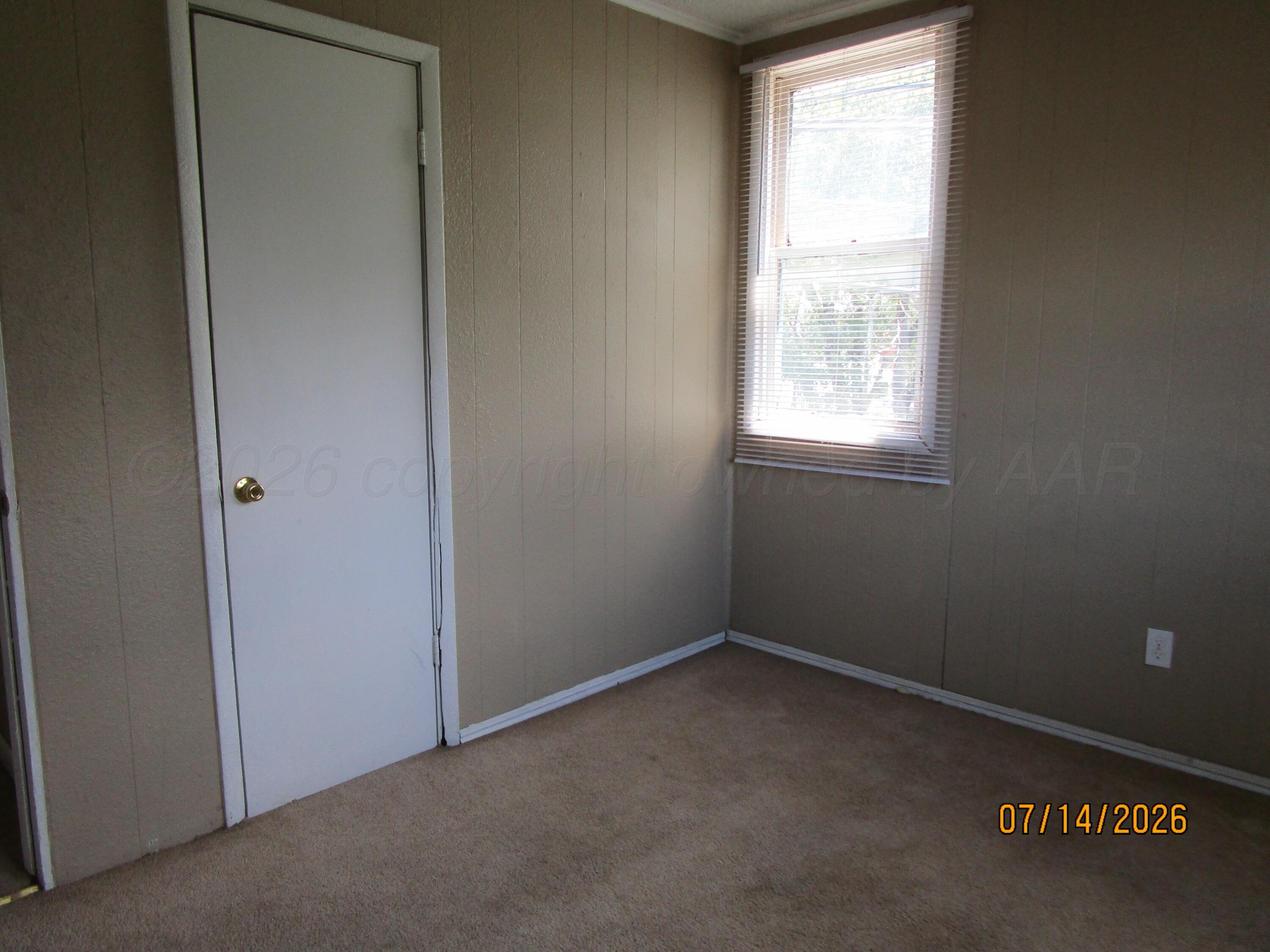 607 W Wilson, #5 Street Property Photo 4