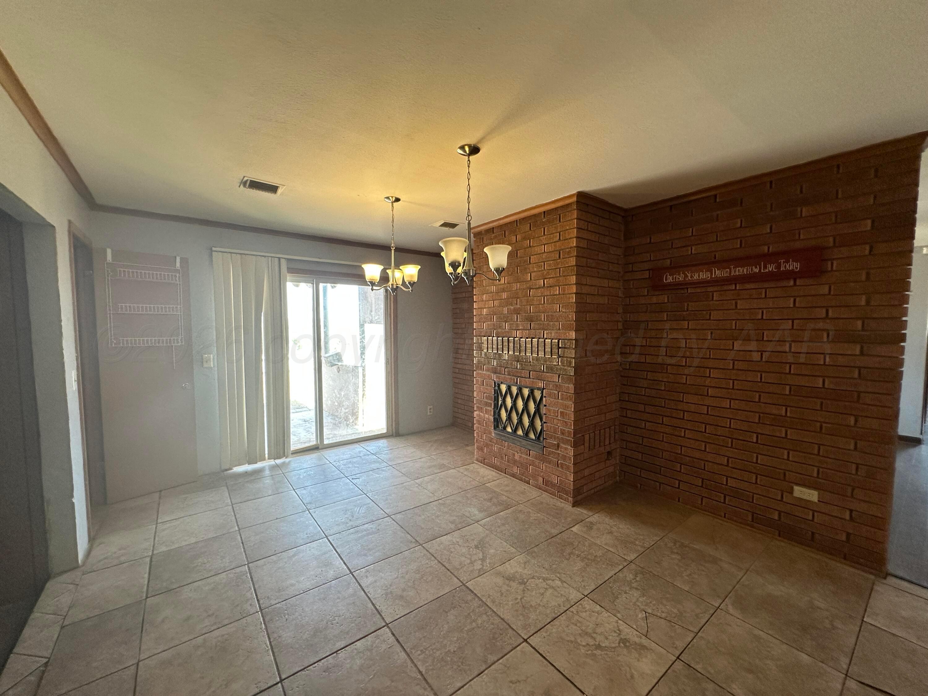 1308 Lion Street Property Photo 9