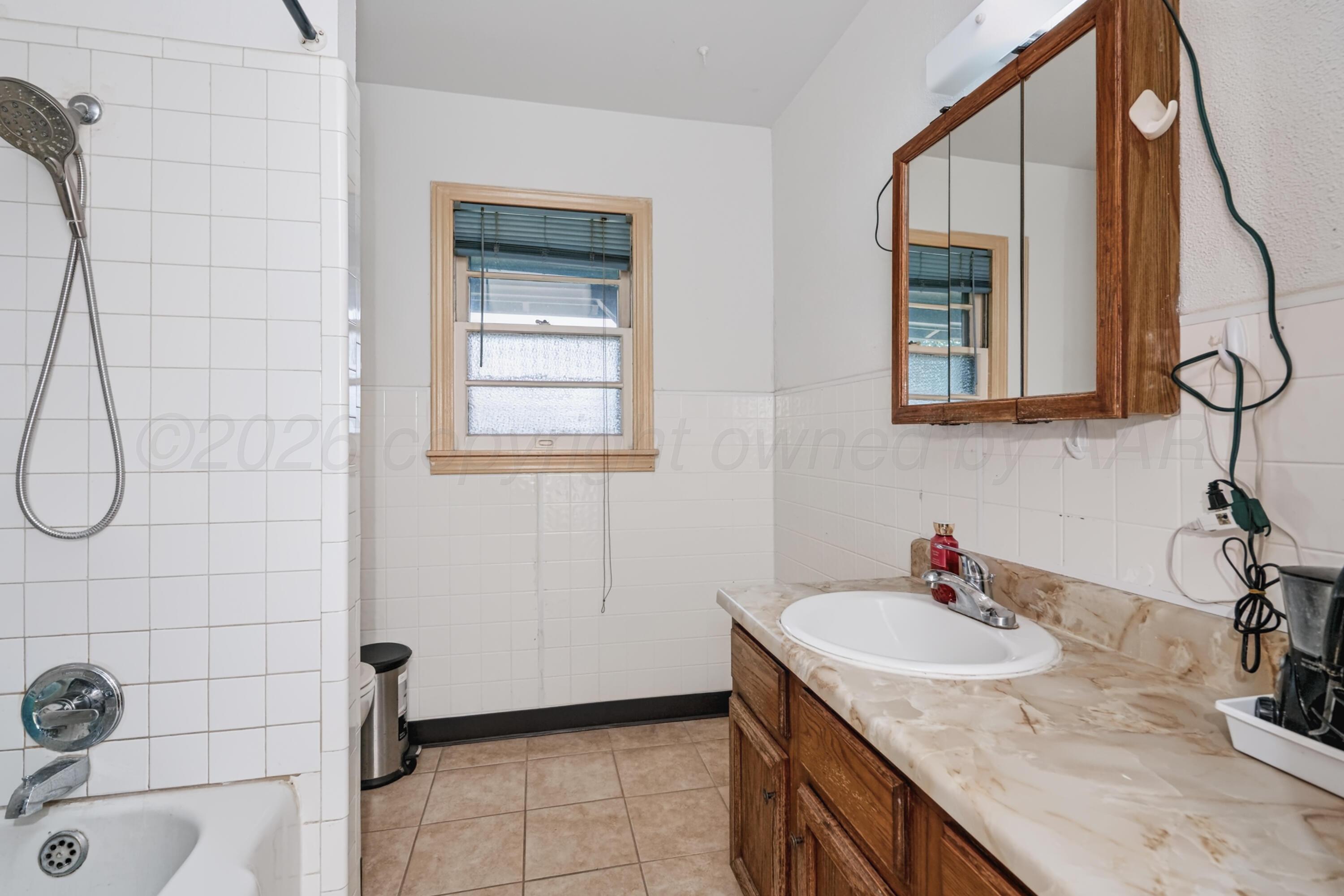 3908 Westlawn Avenue Property Photo 15