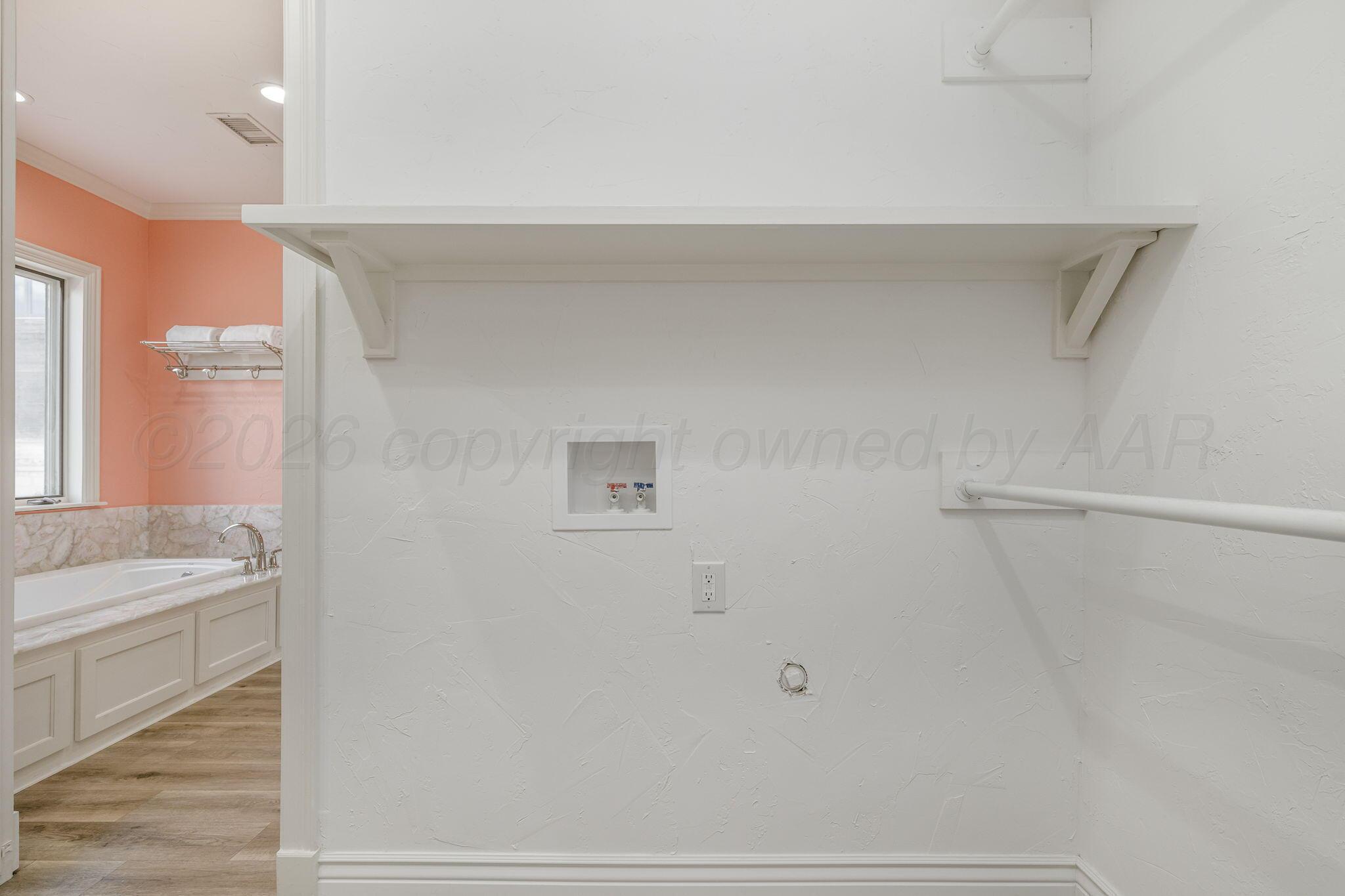 3001 Hester Road Property Photo 27