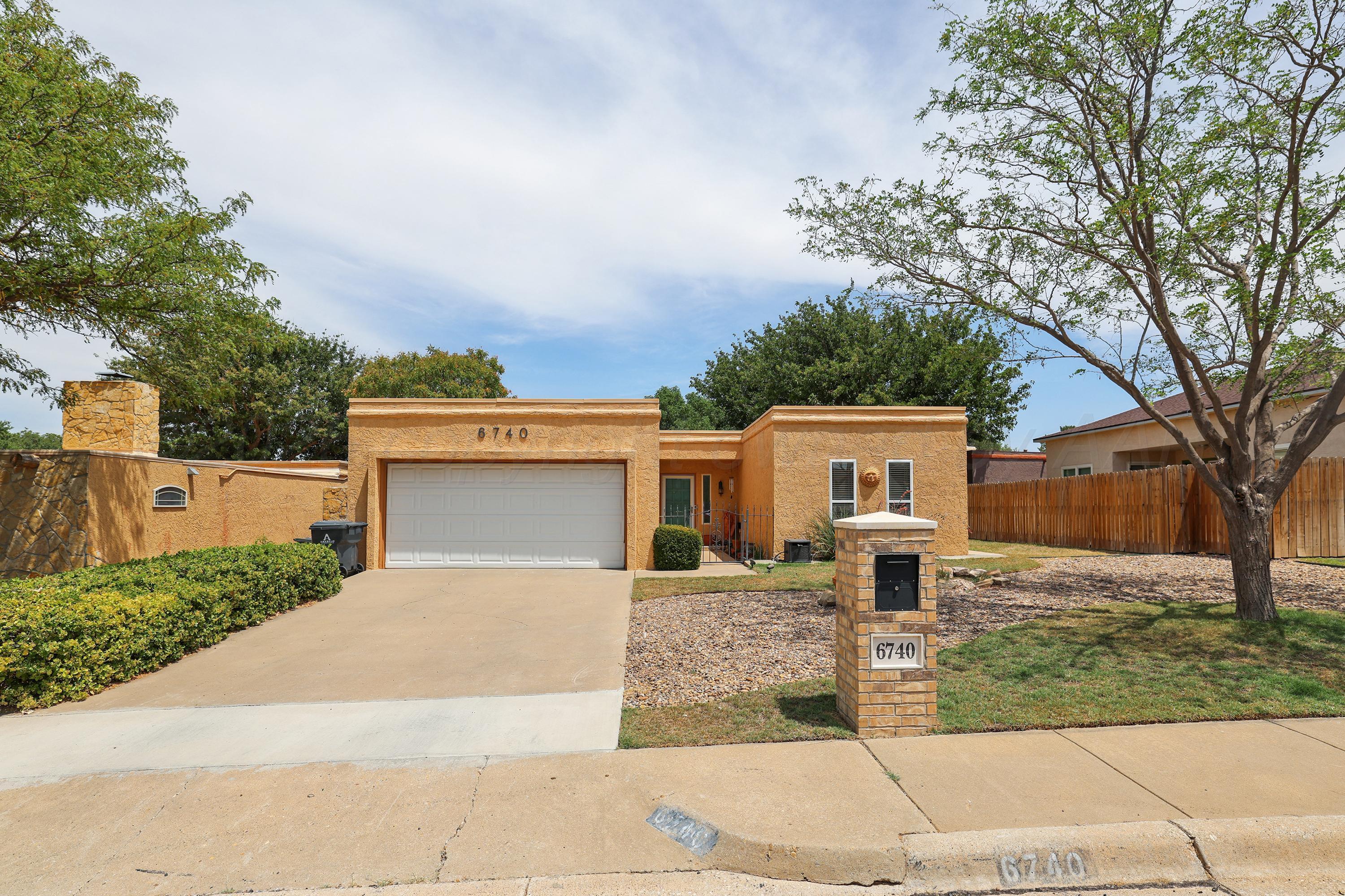 6740 WESTCLIFF Circle Property Photo 1