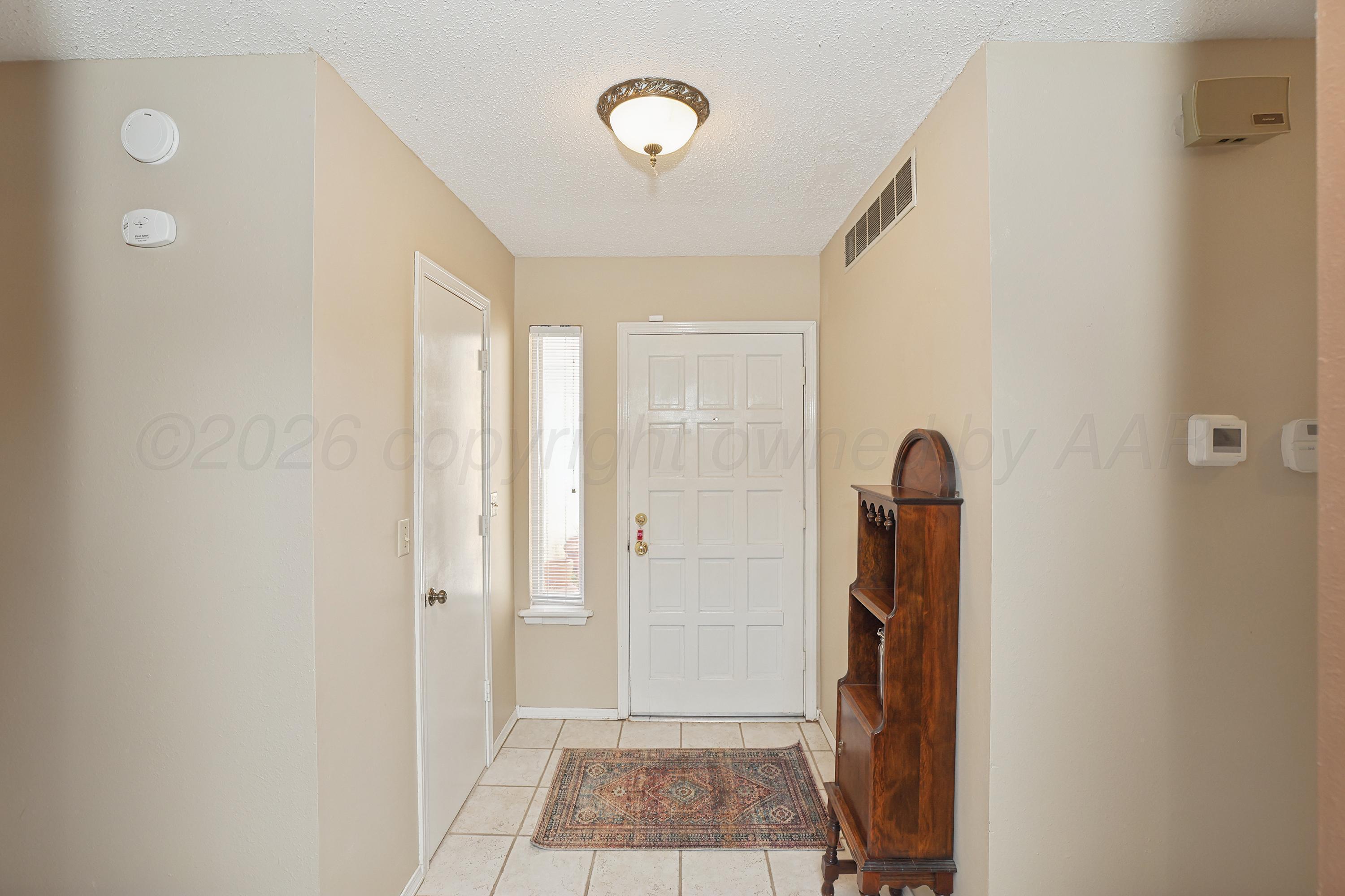 6740 Westcliff Circle Property Photo 3