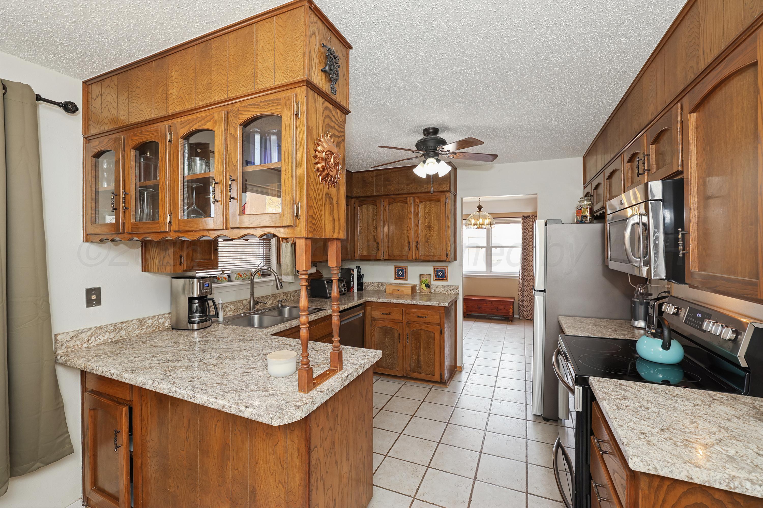 6740 Westcliff Circle Property Photo 7