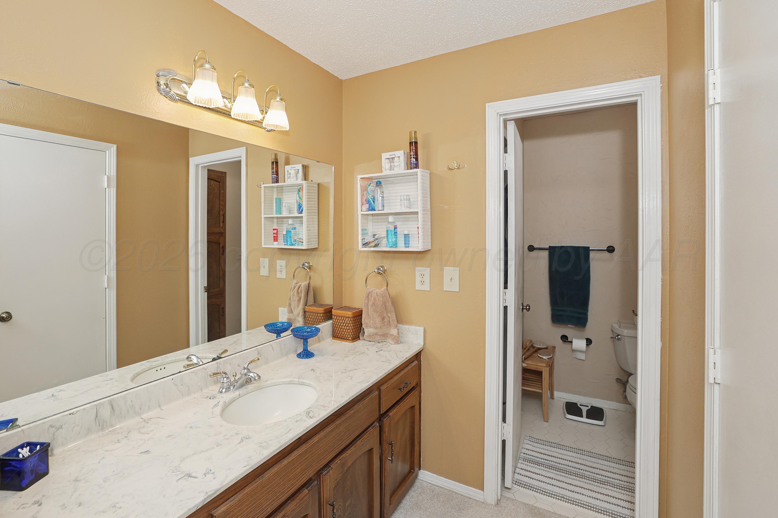 6740 Westcliff Circle Property Photo 12