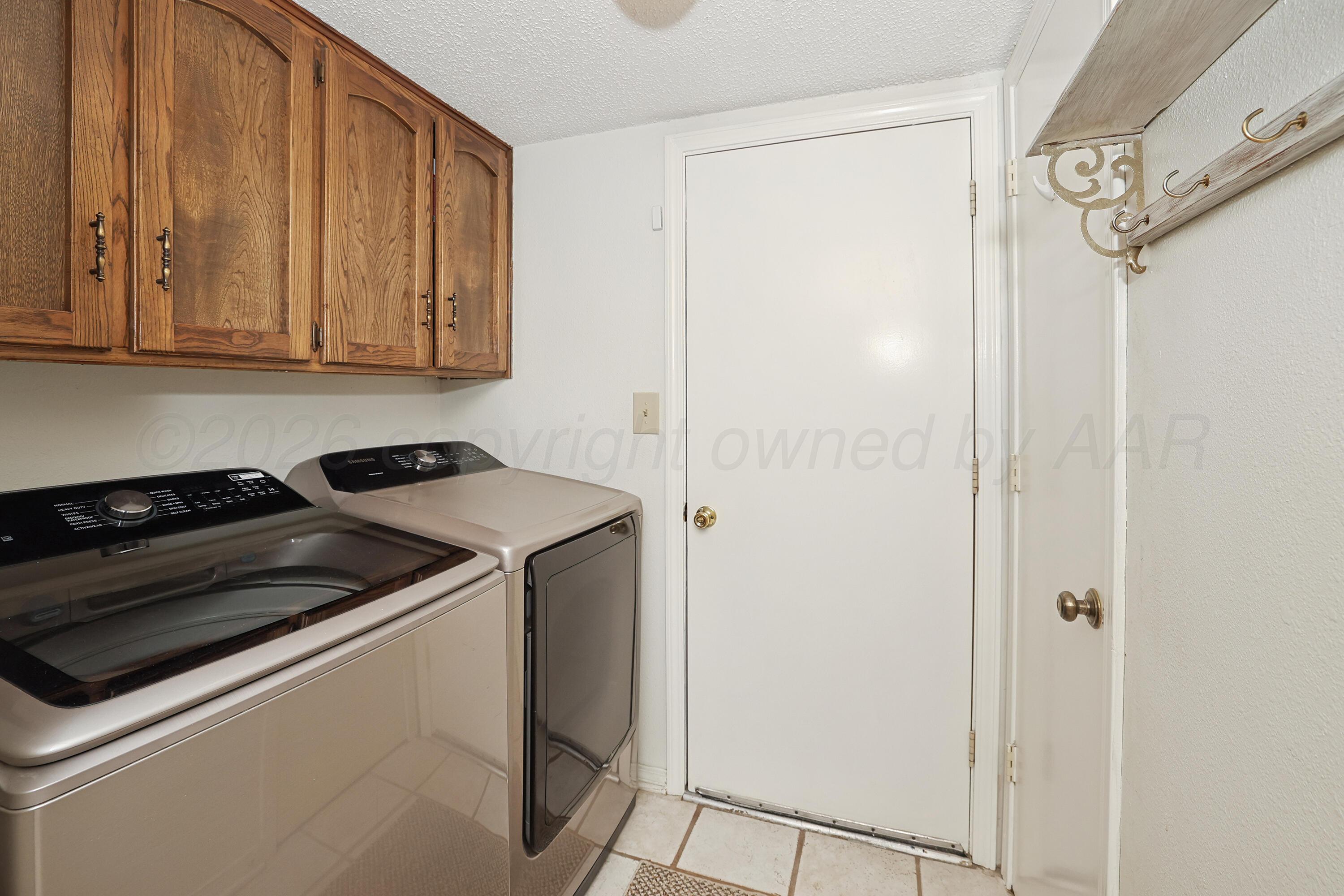 6740 Westcliff Circle Property Photo 17