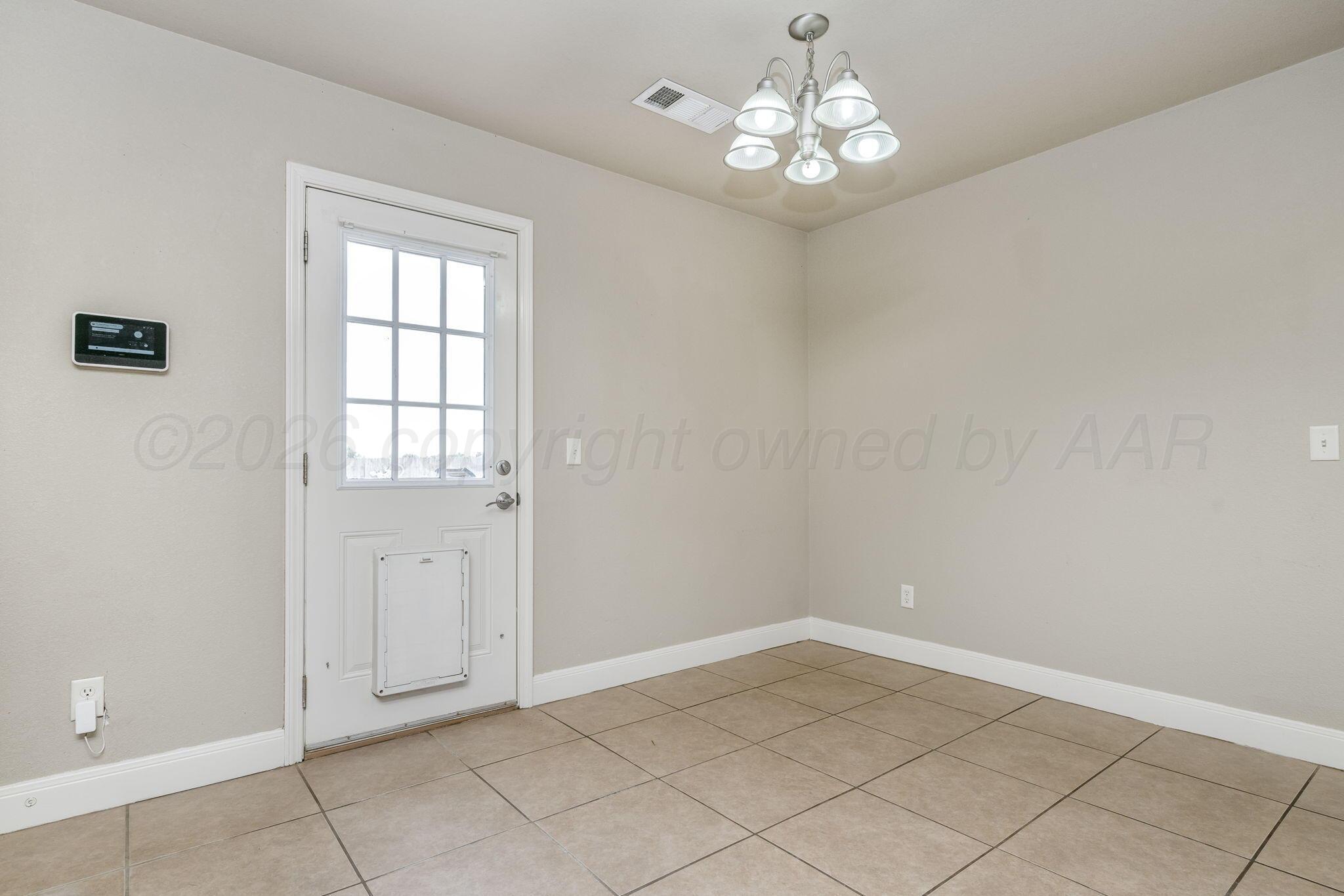 3803 Arden Road Property Photo 6