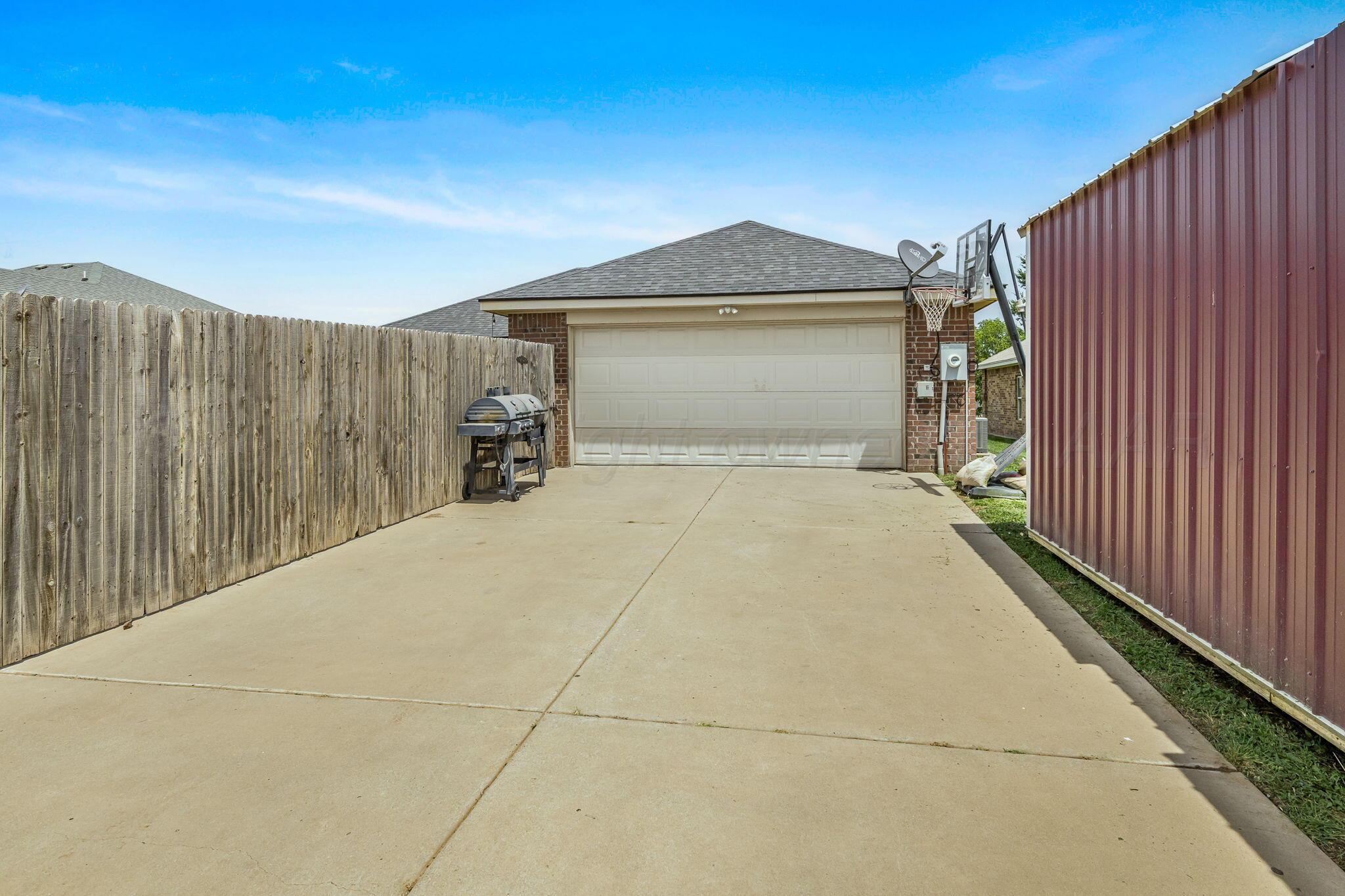 3803 Arden Road Property Photo 21