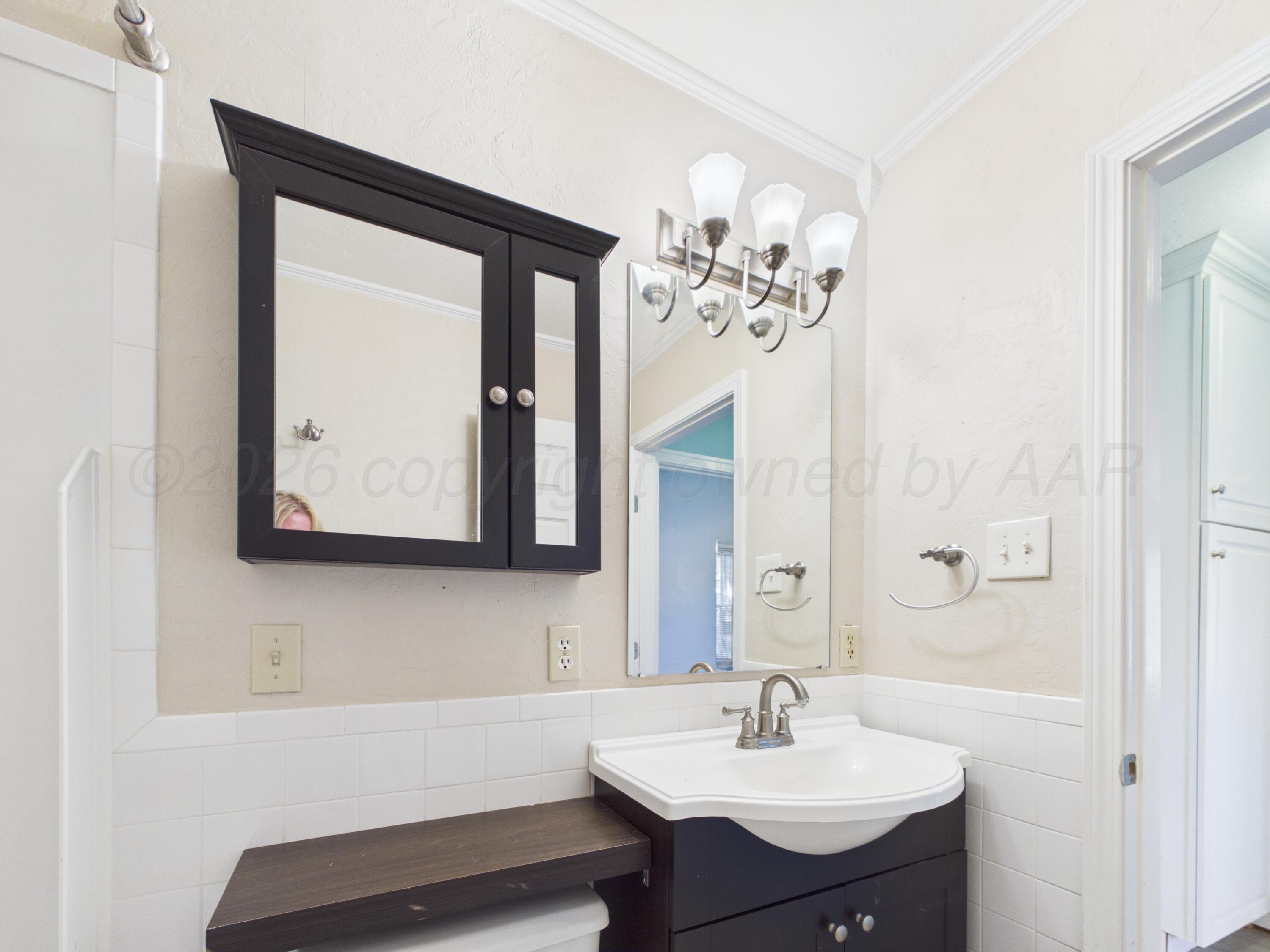 613 N Doucette Street Property Photo 13