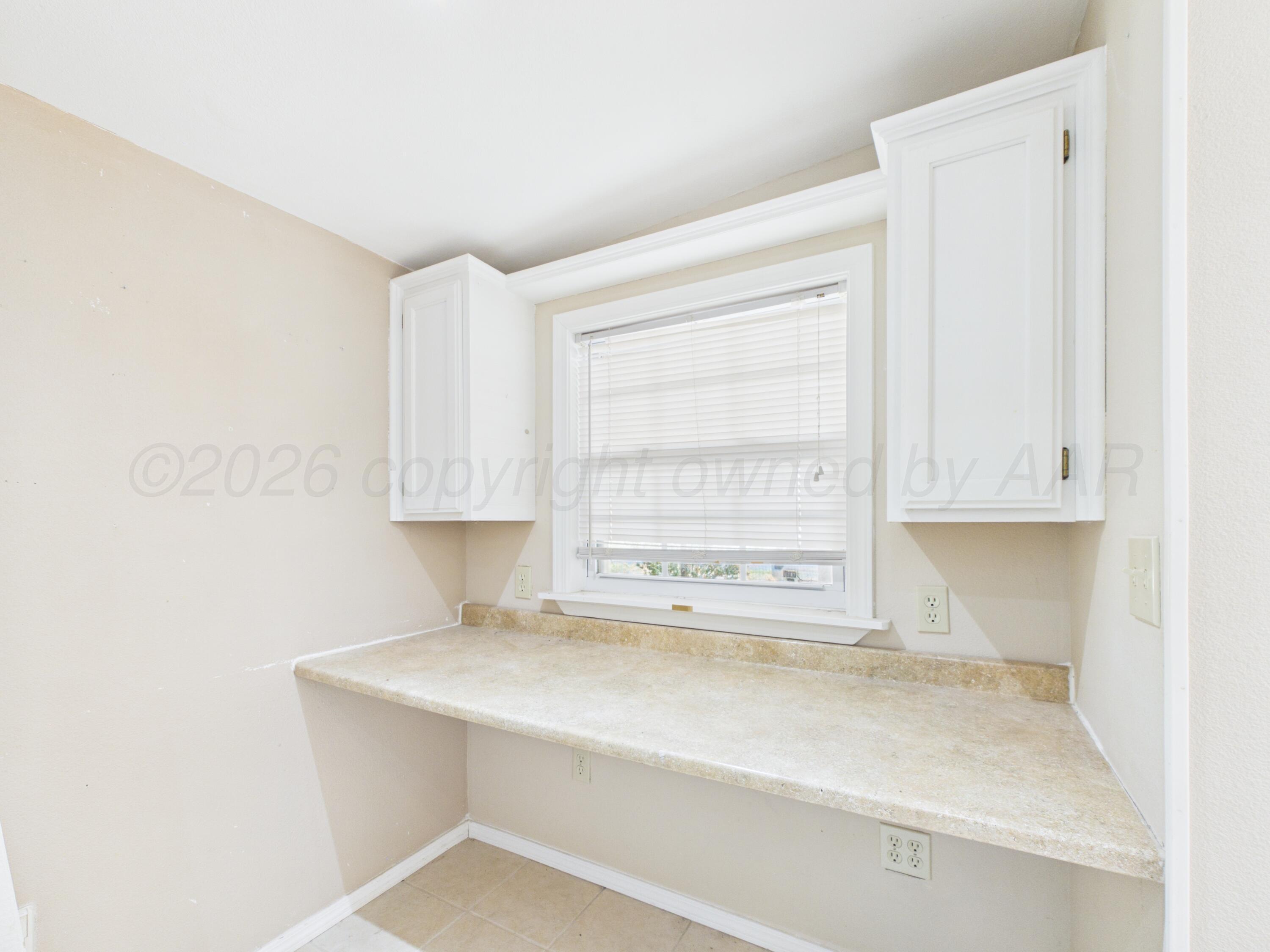 613 N Doucette Street Property Photo 22