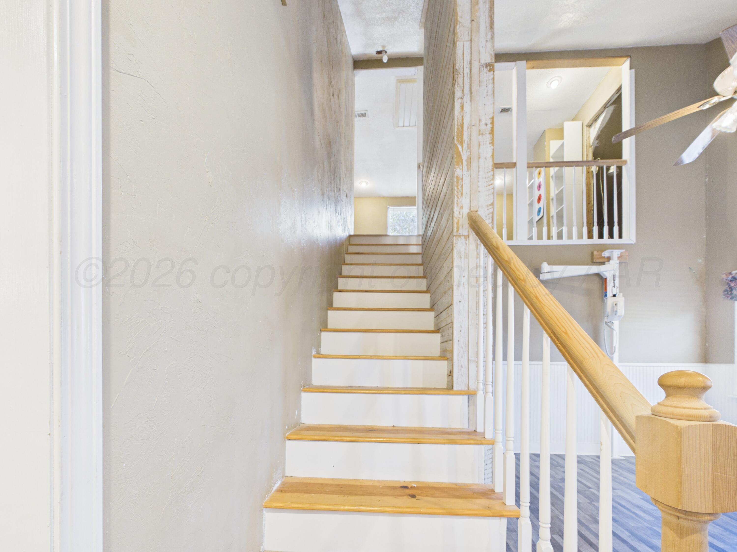 613 N Doucette Street Property Photo 34