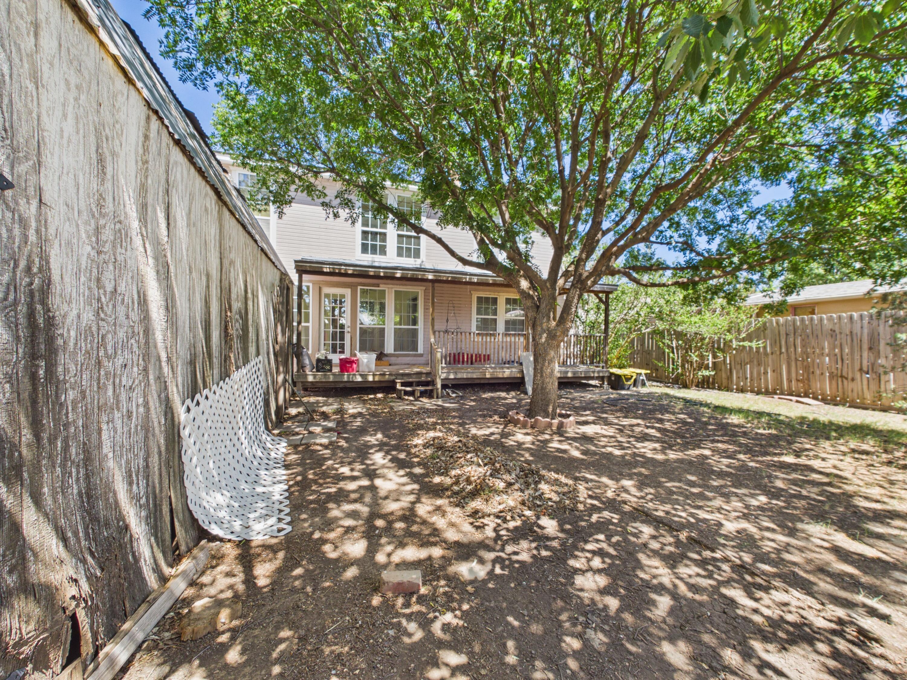 613 N Doucette Street Property Photo 44