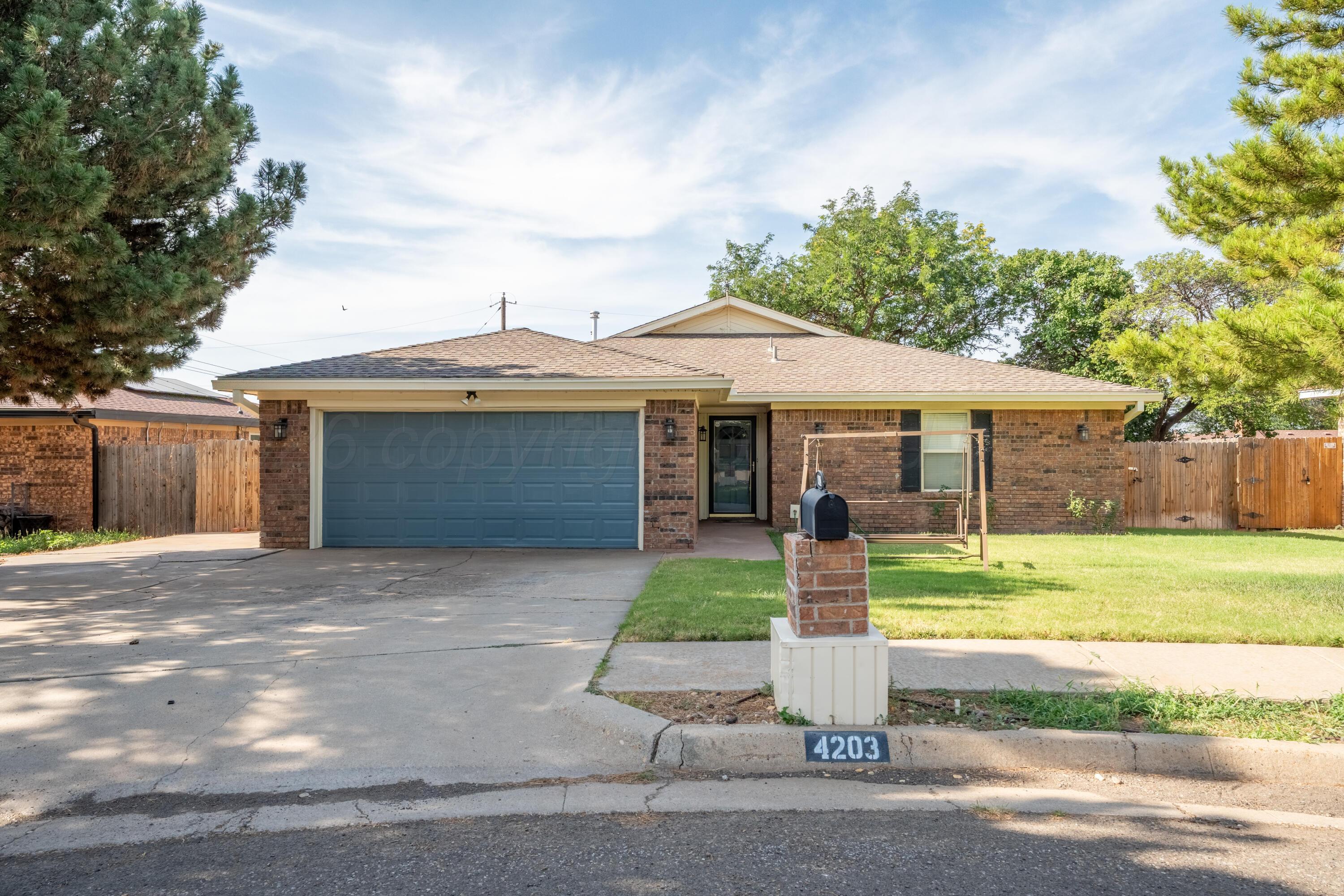 4203 Dodson Drive Property Photo 1