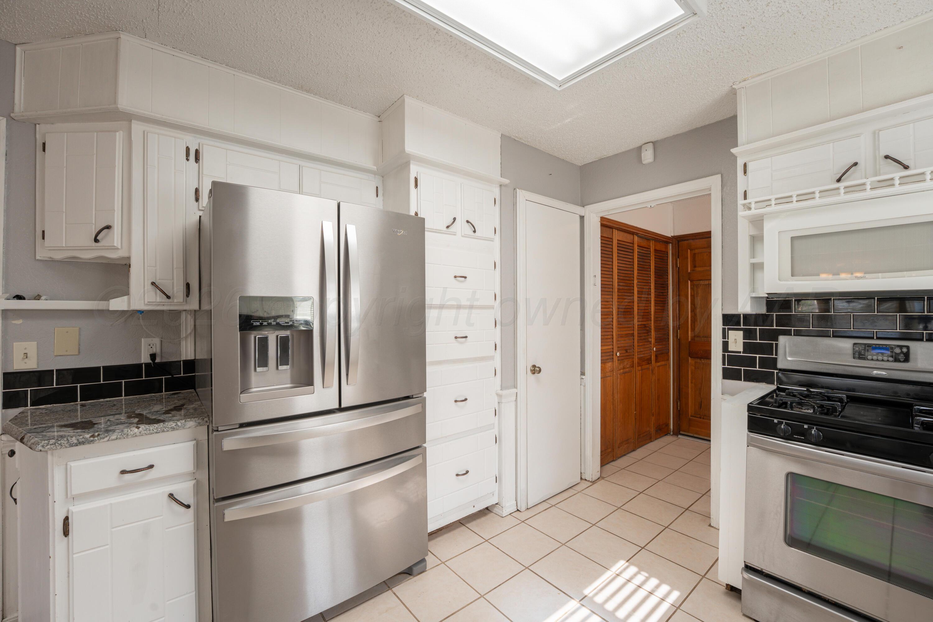 4203 Dodson Drive Property Photo 11