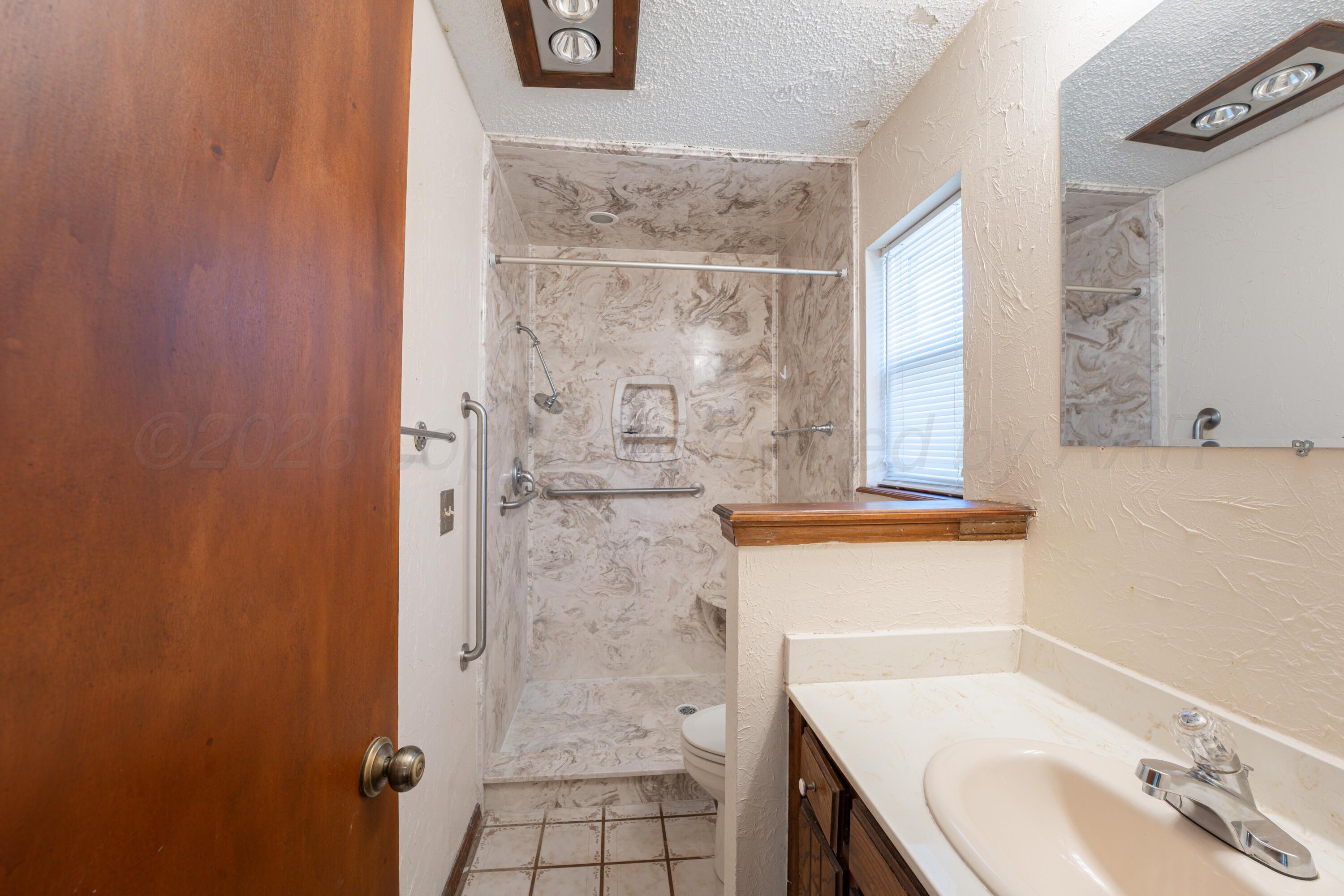 4203 Dodson Drive Property Photo 13